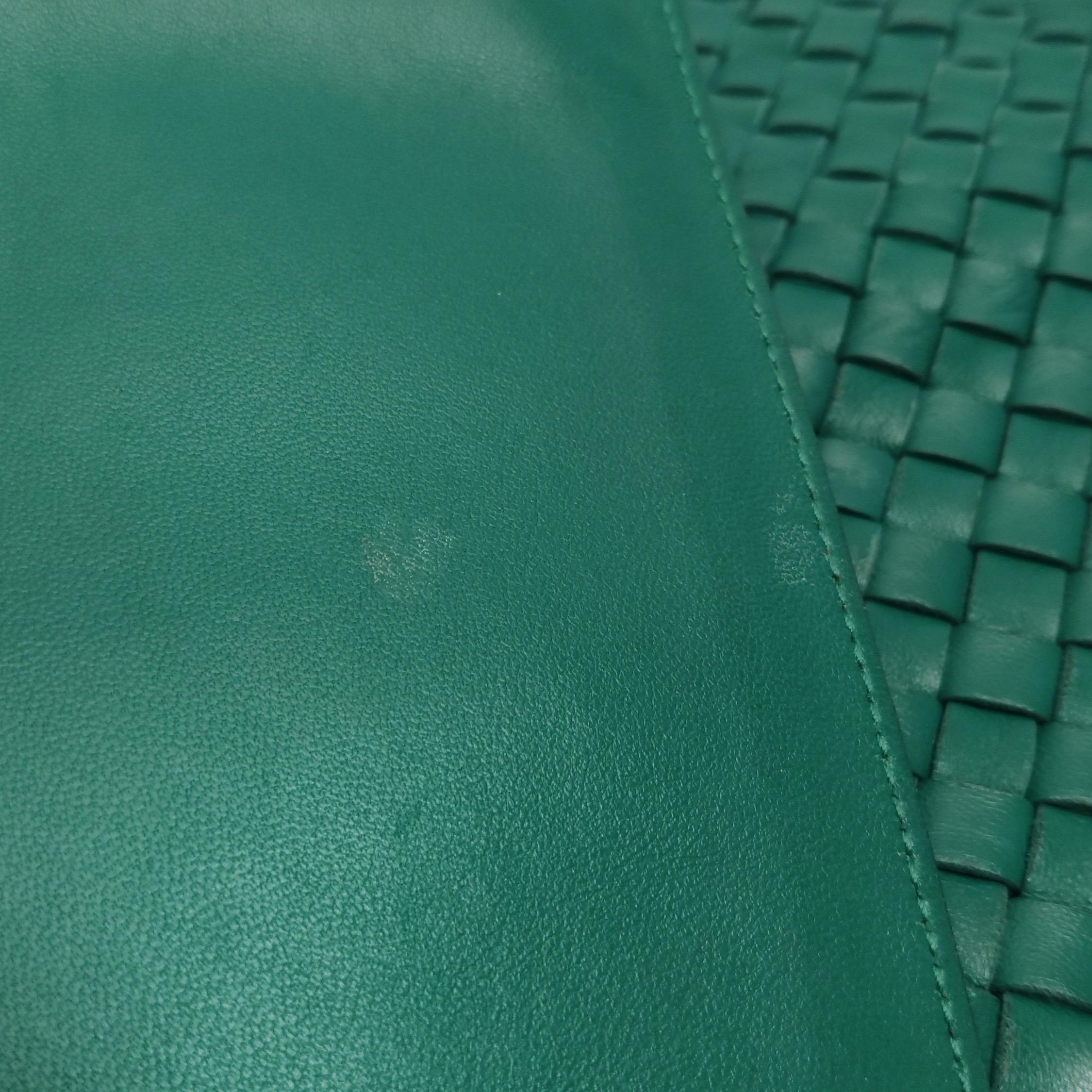 Bottega Veneta Cabat Große Intreccio Leder Tote Bag Grün mit Beutel 40cm im Angebot 12