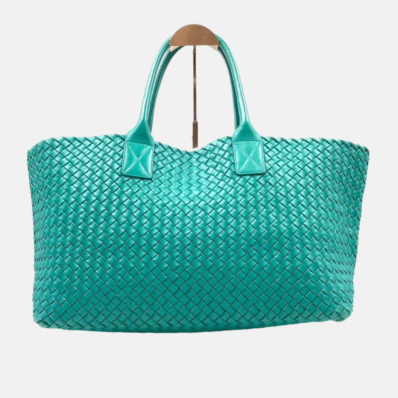 Bottega Veneta Cabat Large Intreccio Leather Tote Bag Green with Pouch 40cm
 Il s'agit de photos professionnelles du sac offert par Luxbags.
 Découvrez le luxe sophistiqué du sac fourre-tout en cuir Bottega Veneta Cabat Intreccio. Vous serez séduit