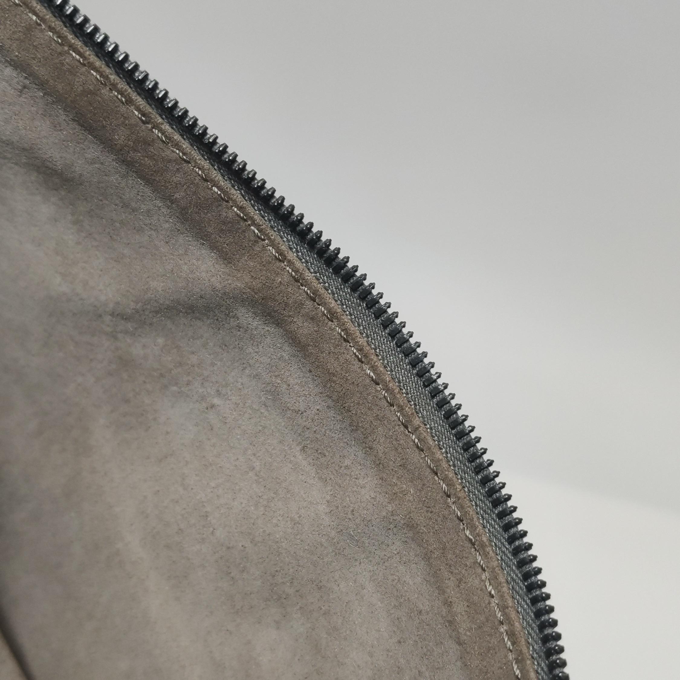 Bottega Veneta Cabat Large Intreccio Leather Tote Bag Grey 40-43cm in vendita 11