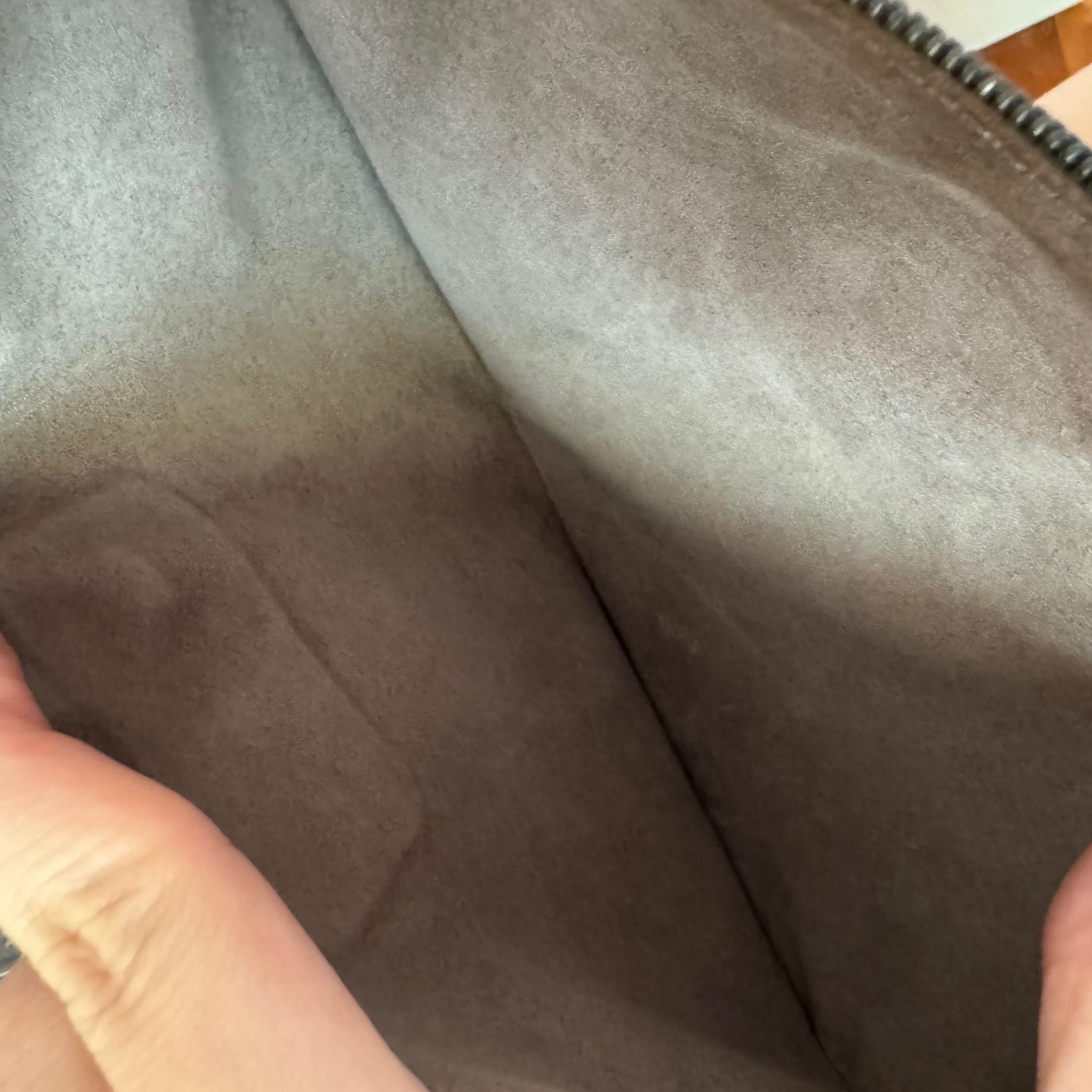 Bottega Veneta Cabat Large Intreccio Leather Tote Bag Grey 40-43cm For Sale 12