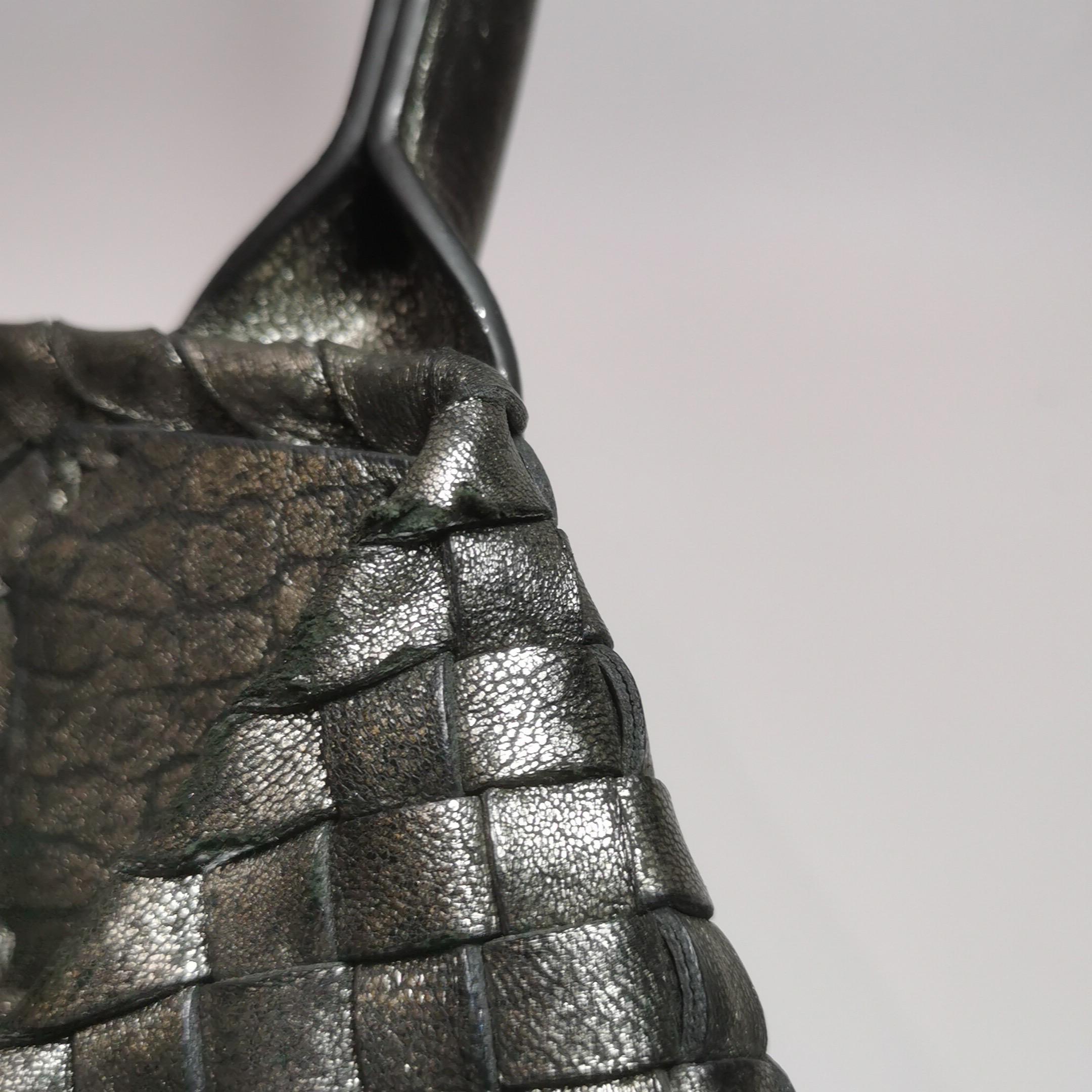 Bottega Veneta Cabat Große Intreccio Leder Tote Bag Metallic 40cm im Angebot 7