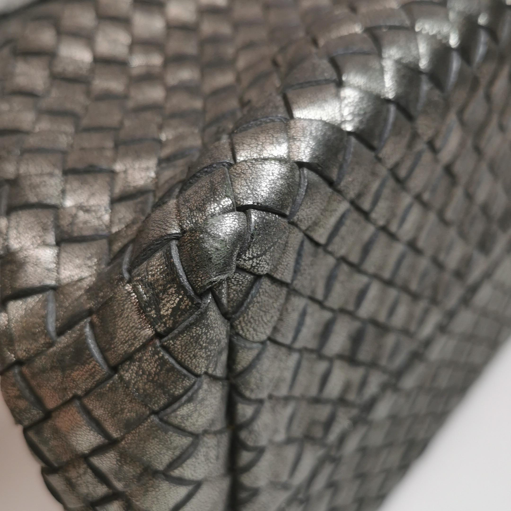 Bottega Veneta Cabat Große Intreccio Leder Tote Bag Metallic 40cm im Angebot 9