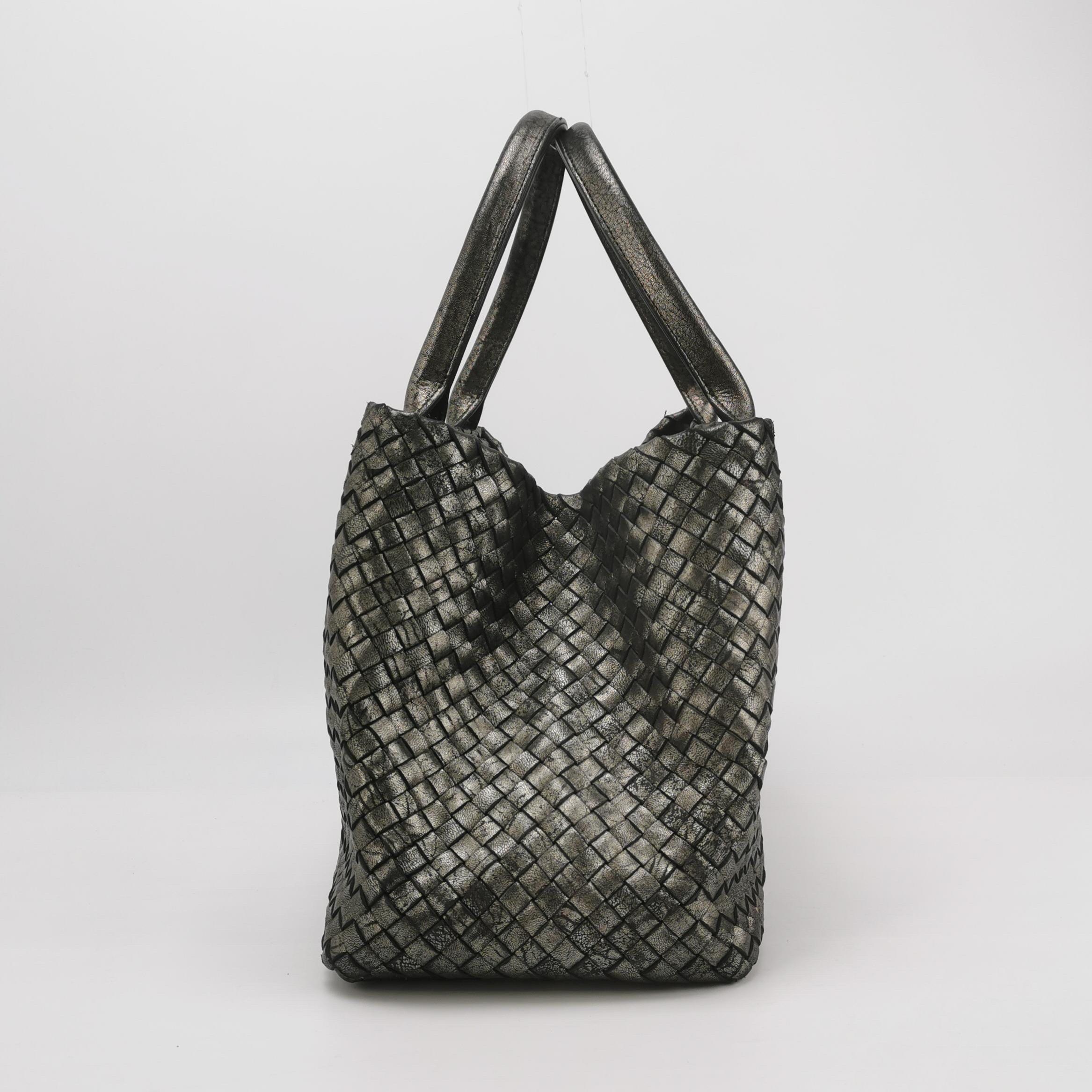 Bottega Veneta Cabat Große Intreccio Leder Tote Bag Metallic 40cm Damen im Angebot