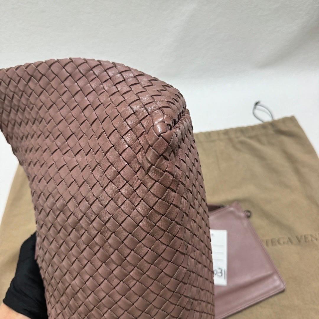Bottega Veneta Cabat Large Intreccio Leather Tote Bag Pink 42cm For Sale 5