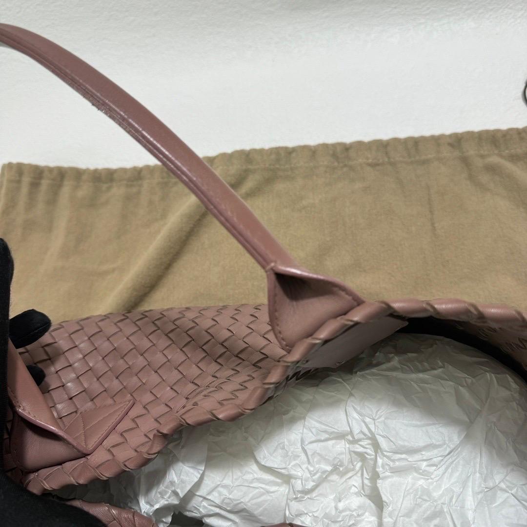 Bottega Veneta Cabat Large Intreccio Leather Tote Bag Pink 42cm For Sale 6
