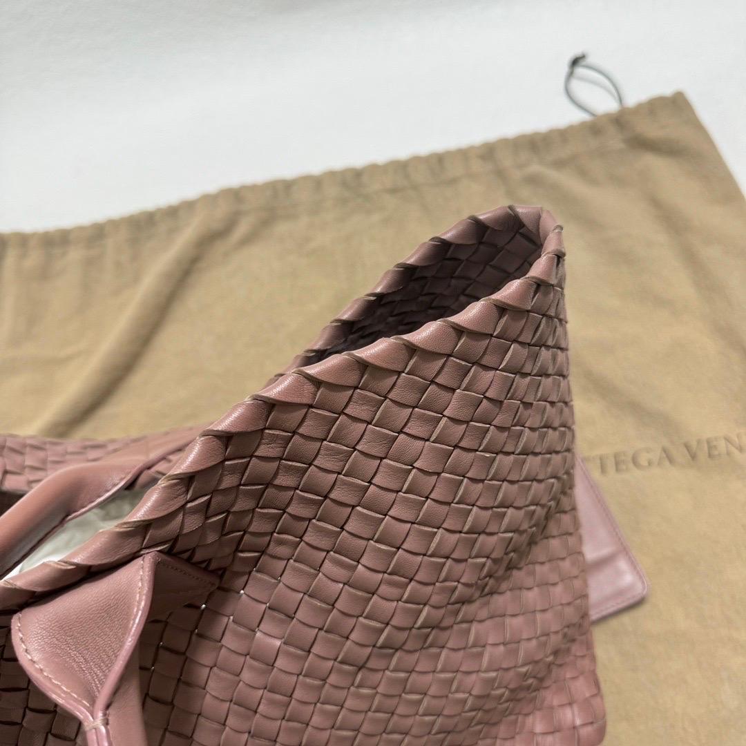 Bottega Veneta Cabat Large Intreccio Leather Tote Bag Pink 42cm For Sale 10