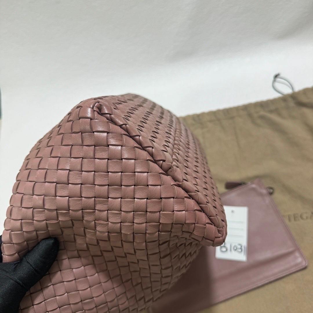 Bottega Veneta Cabat Large Intreccio Leather Tote Bag Pink 42cm For Sale 4
