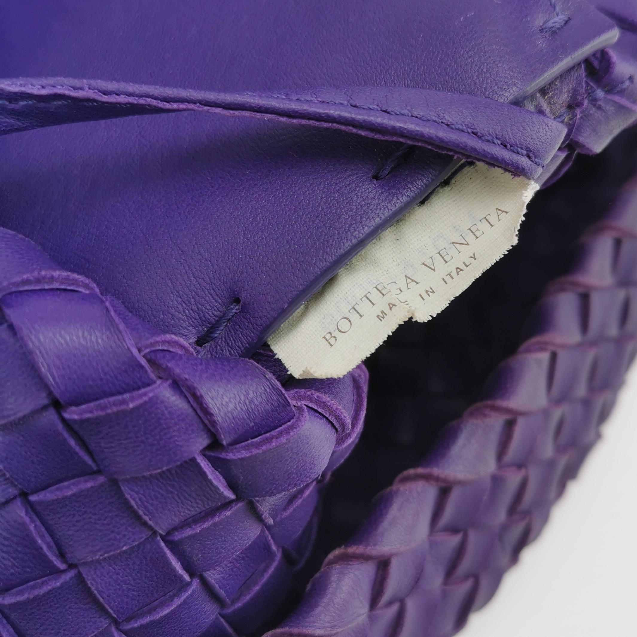 Bottega Veneta Cabat Große Intreccio Leder Tote Bag Lila mit Beutel 40cm im Angebot 12