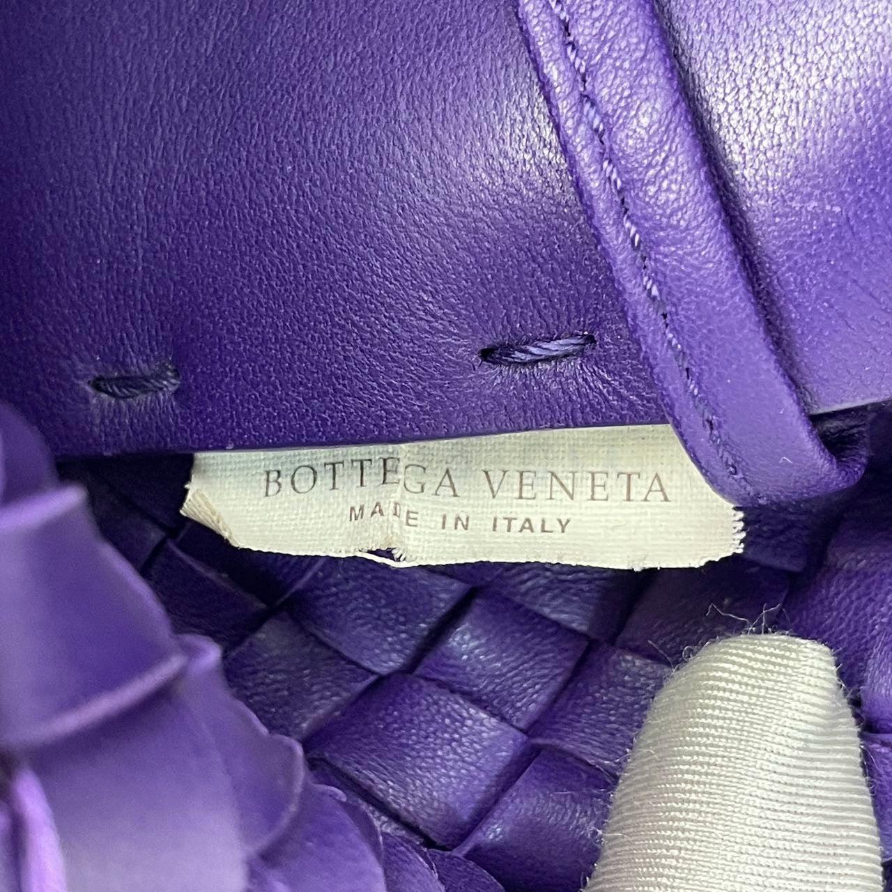 Bottega Veneta Cabat Bolso Tote Grande de Piel Intreccio Morado con Bolsita 40cm en venta 4