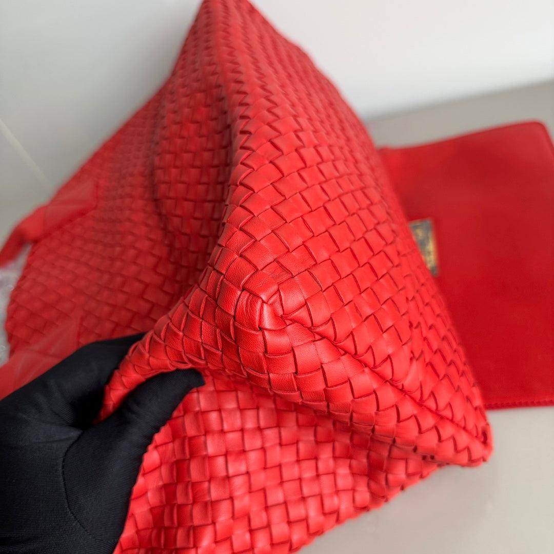 Bottega Veneta Cabat Large Intreccio Red Leather 40cm 14
