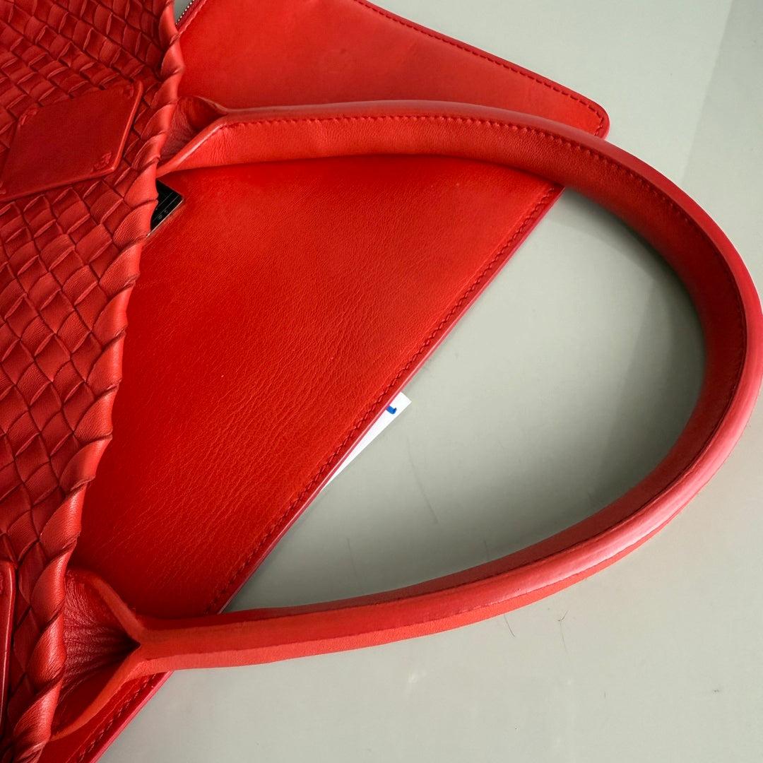 Bottega Veneta Cabat Large Intreccio Red Leather 40cm 3