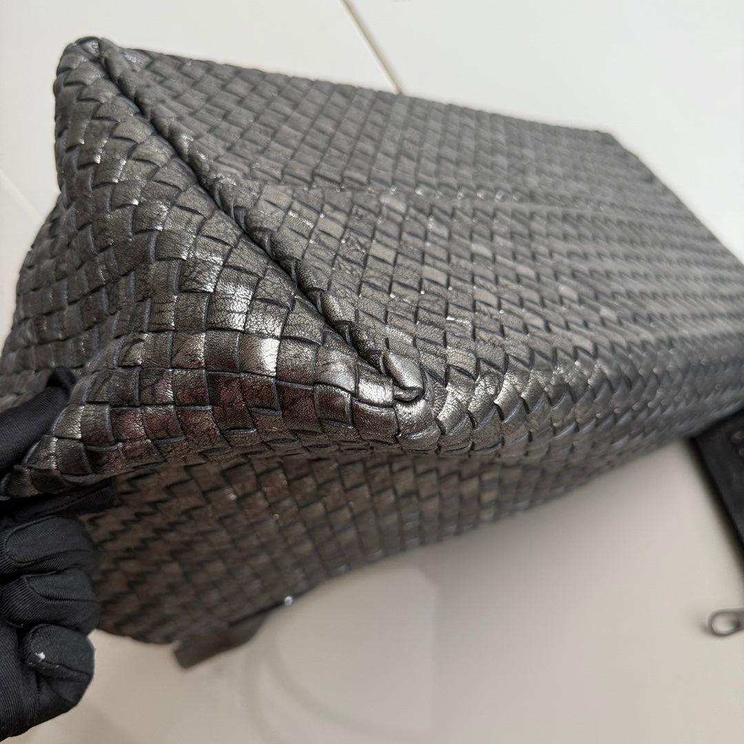 Bottega Veneta Cabat Maxi Intreccio Leather Tote Bag Metallic 50cm 6