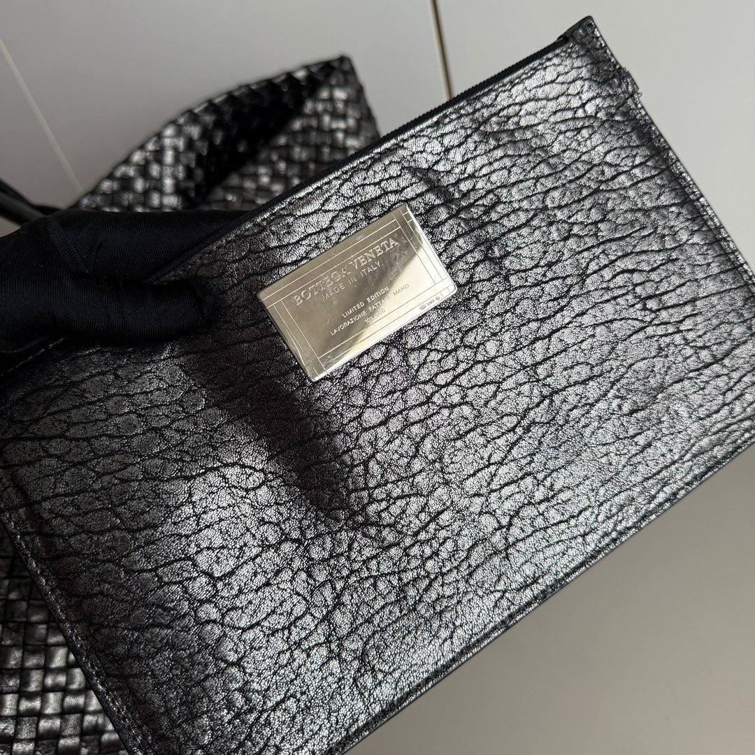 Bottega Veneta Cabat Maxi Intreccio Leather Tote Bag Metallic 50cm 8