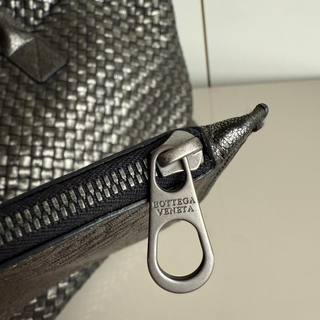 Bottega Veneta Cabat Maxi Intreccio Leather Tote Bag Metallic 50cm 9