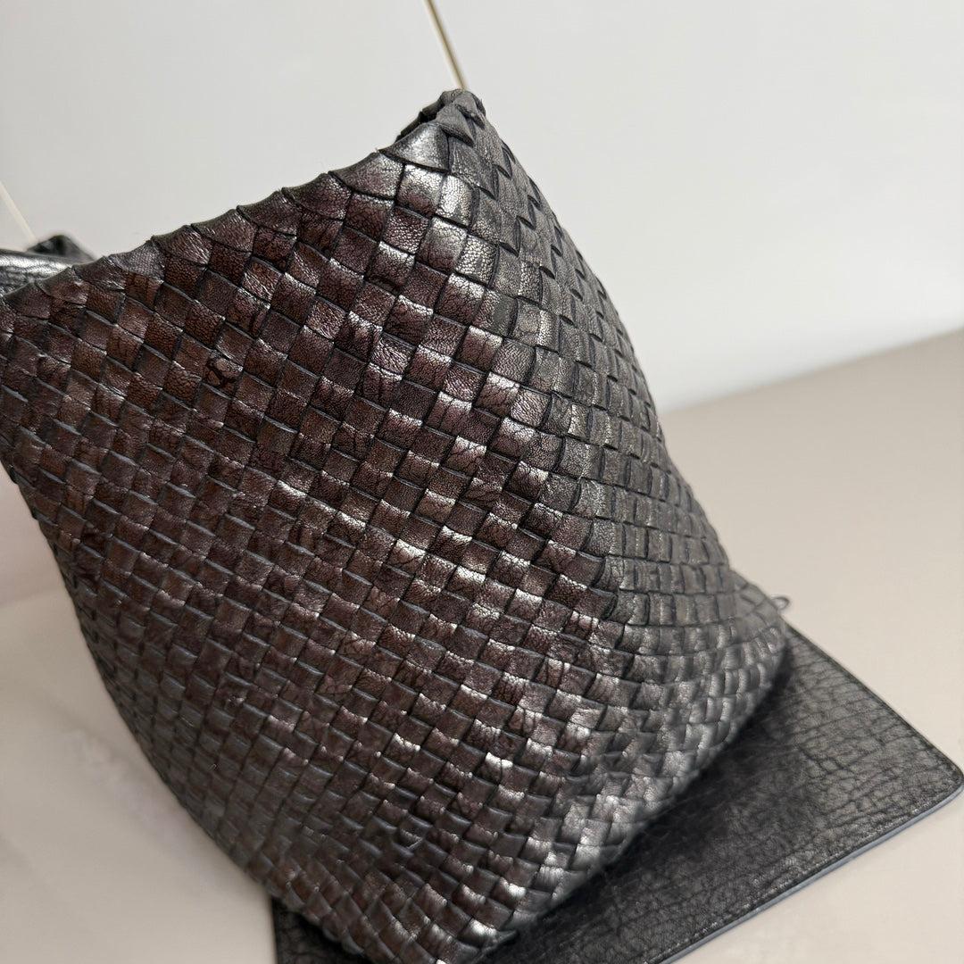Black Bottega Veneta Cabat Maxi Intreccio Leather Tote Bag Metallic 50cm