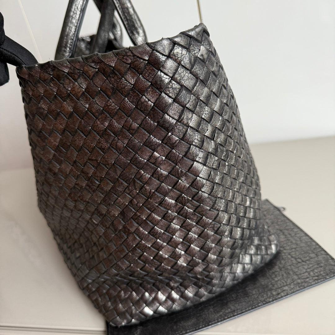 Bottega Veneta Cabat Maxi Intreccio Leather Tote Bag Metallic 50cm 3
