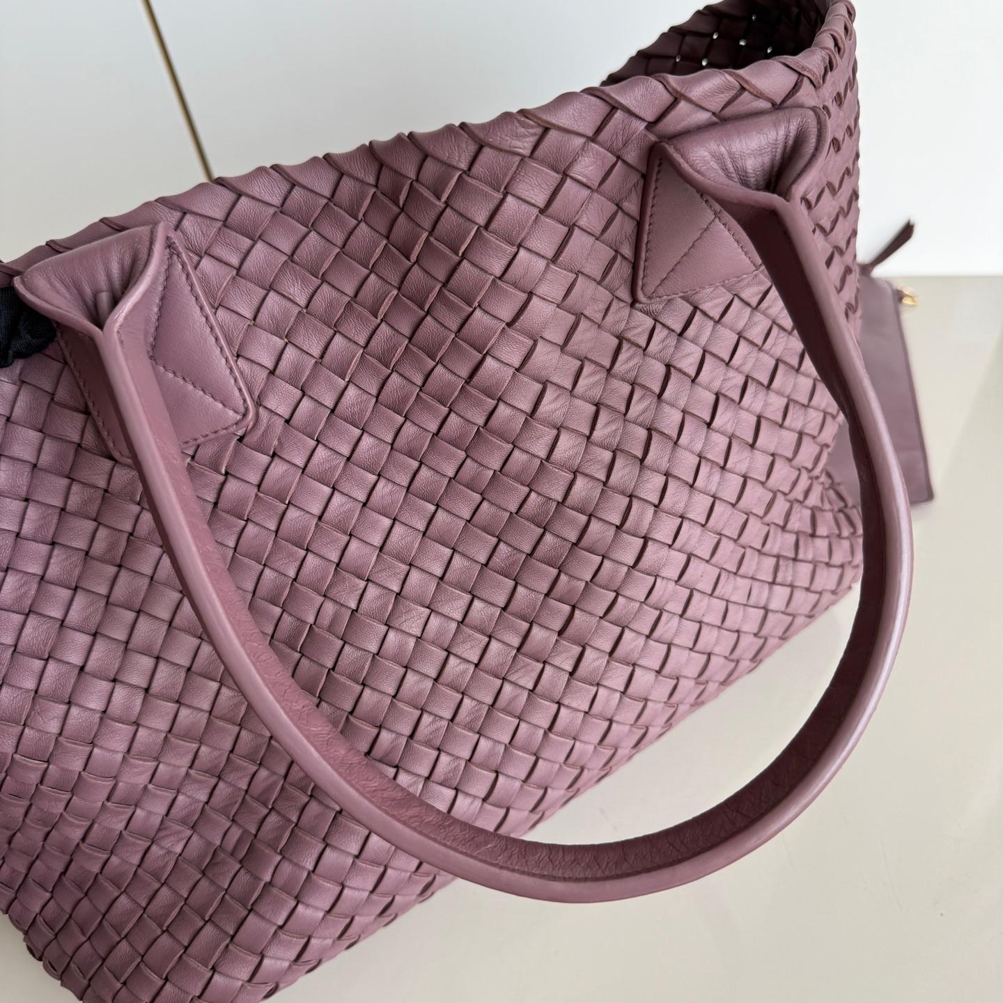 Bottega Veneta Cabat Small Intreccio Leather Tote Bag Mauve Purple Pink 30cm For Sale 5