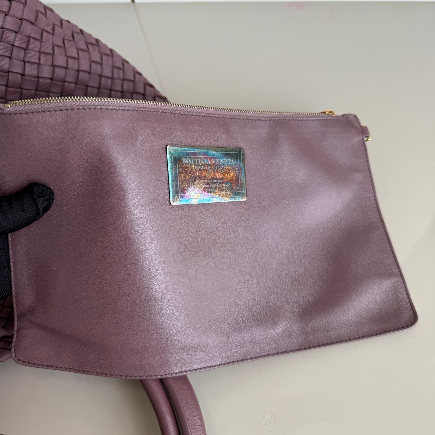 Bottega Veneta Cabat Small Intreccio Leather Tote Bag Mauve Purple Pink 30cm For Sale 8