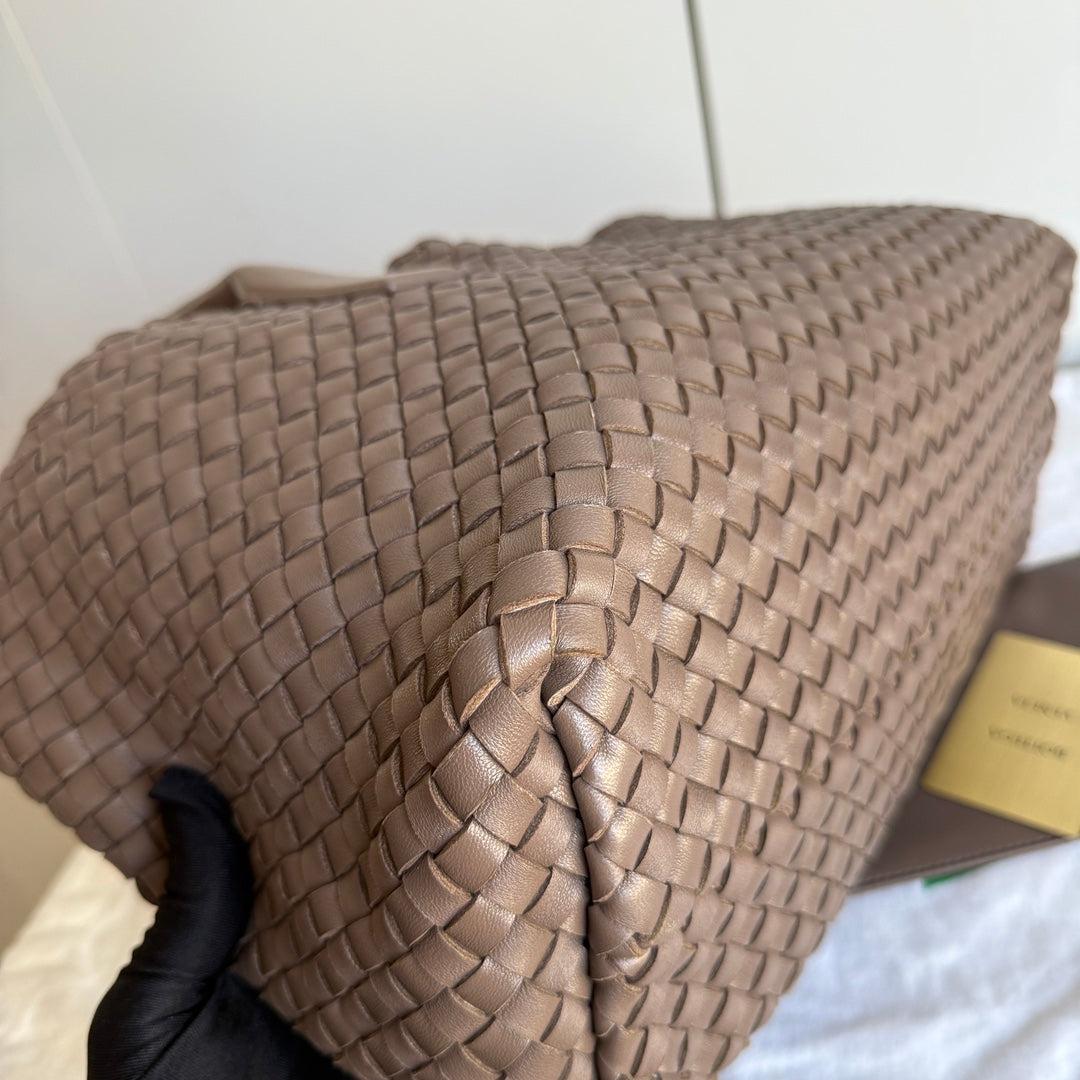 Black Bottega Veneta Cabat Small Intreccio Leather Tote Bag Milk Chocolate Brown 33cm