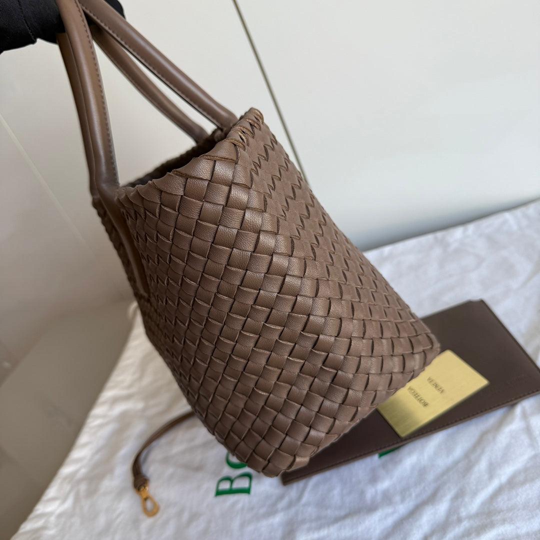 Women's Bottega Veneta Cabat Small Intreccio Leather Tote Bag Milk Chocolate Brown 33cm