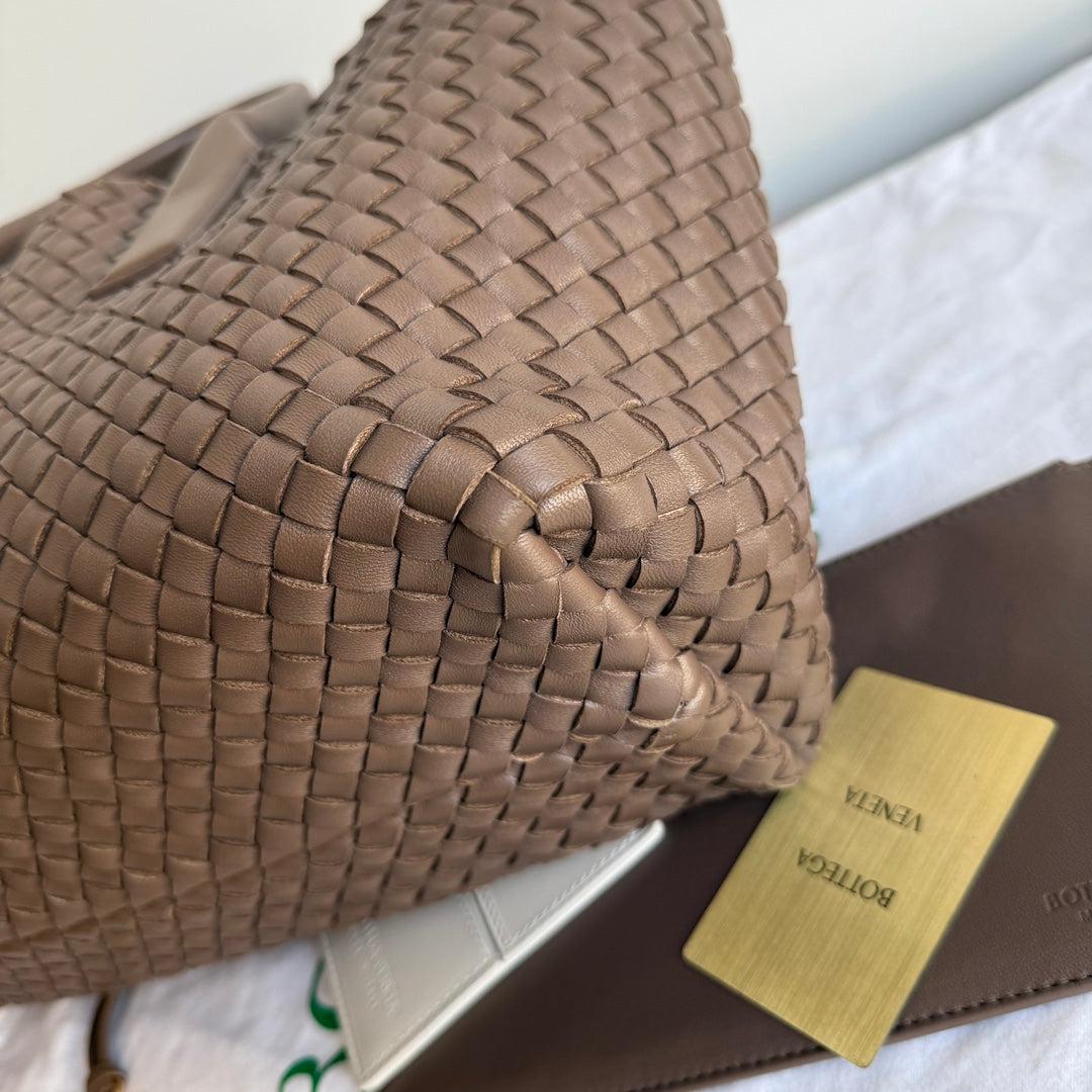 Bottega Veneta Cabat Small Intreccio Leather Tote Bag Milk Chocolate Brown 33cm 1