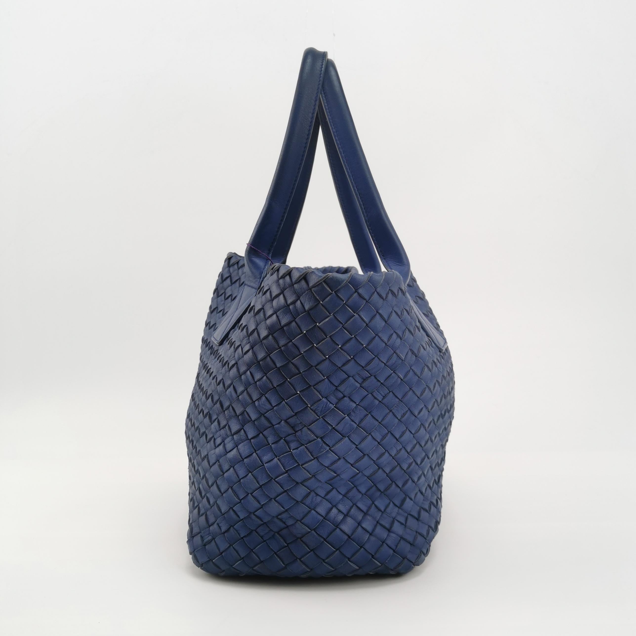 Women's Bottega Veneta Cabat Small Intreccio Leather Tote Bag Navy Blue For Sale
