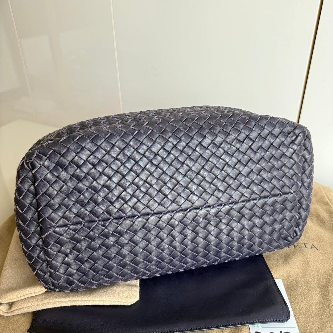 Women's Bottega Veneta Cabat Small Intreccio Leather Tote Bag Navy