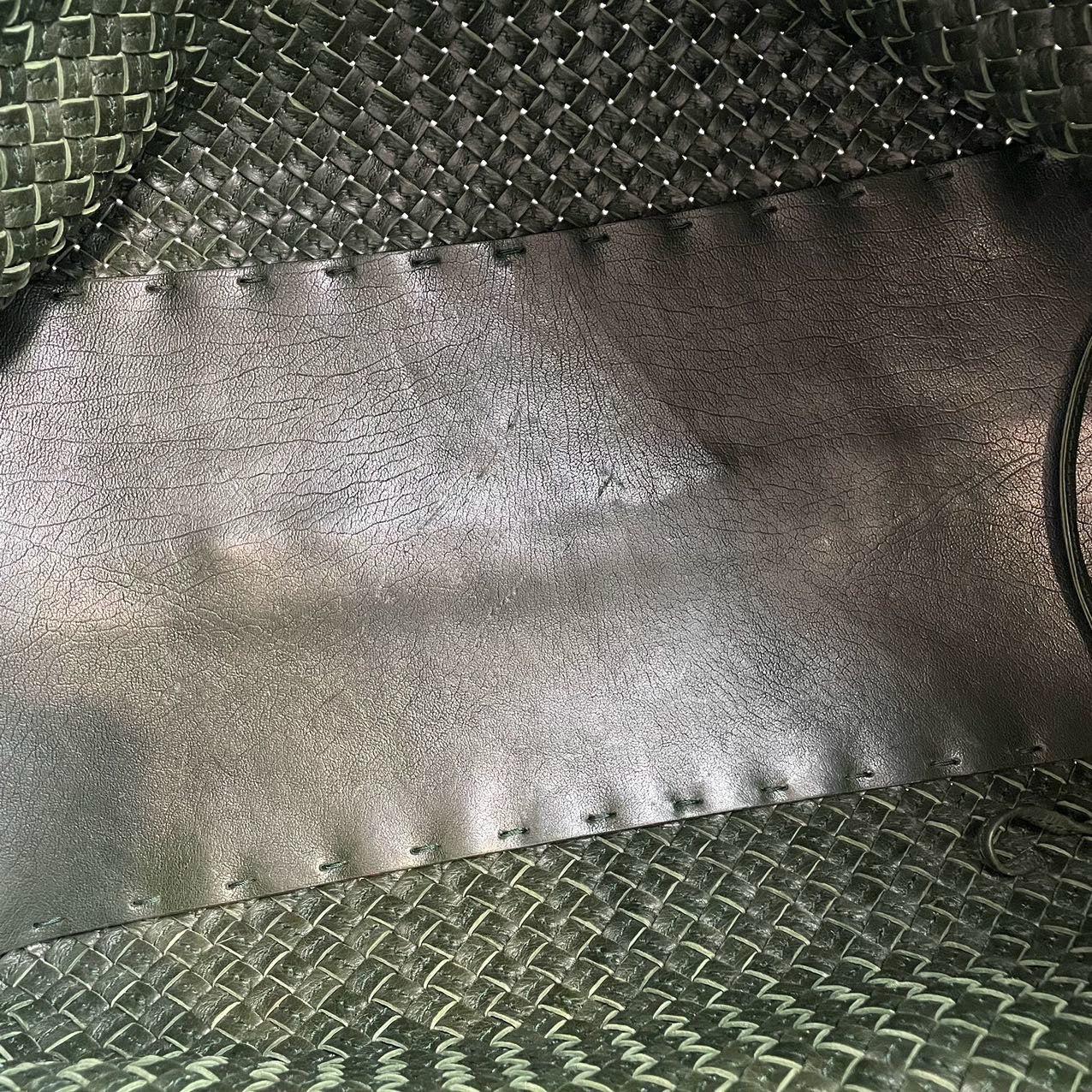 Bottega Veneta Cabat Tote Dark Green Intreccio Leather 45cm 9