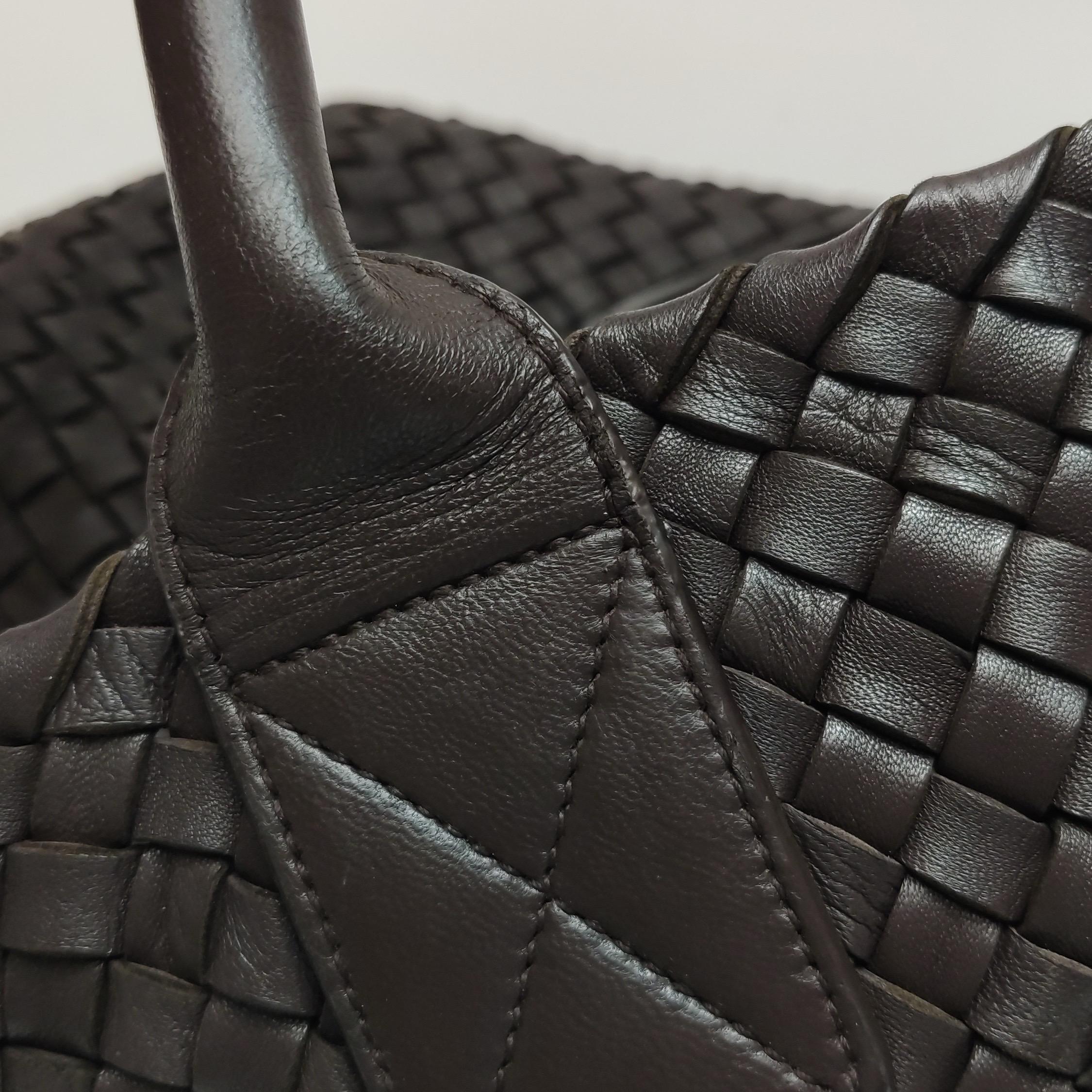 Bottega Veneta Cabat Tote Intreccio Leather Dark Chocolate Brown 45cm For Sale 5