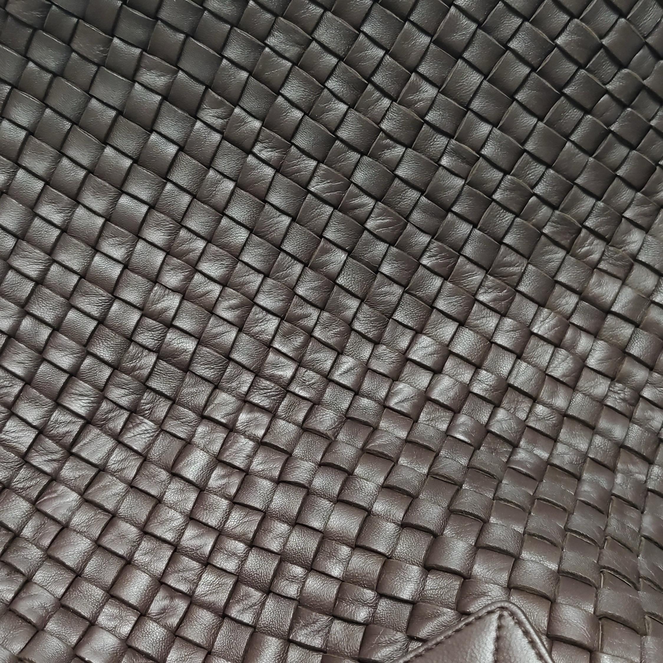 Bottega Veneta Cabat Tote Intreccio Leather Dark Chocolate Brown 45cm For Sale 14