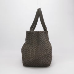 Bottega Veneta Cabat Tote Intreccio Leather Milk Chocolate Brown 40cm