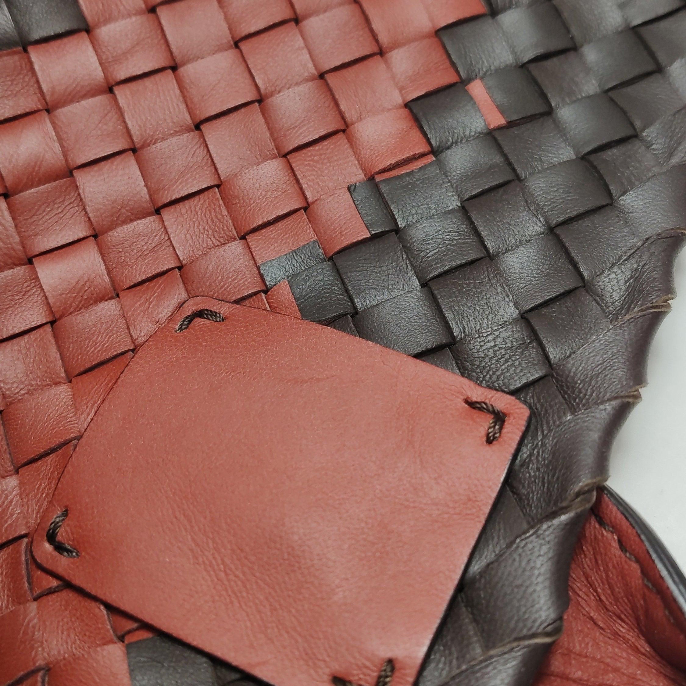 Bottega Veneta Cabat Tote Intreccio Leather Multicolor Brown Burgundy Beige 42cm For Sale 3