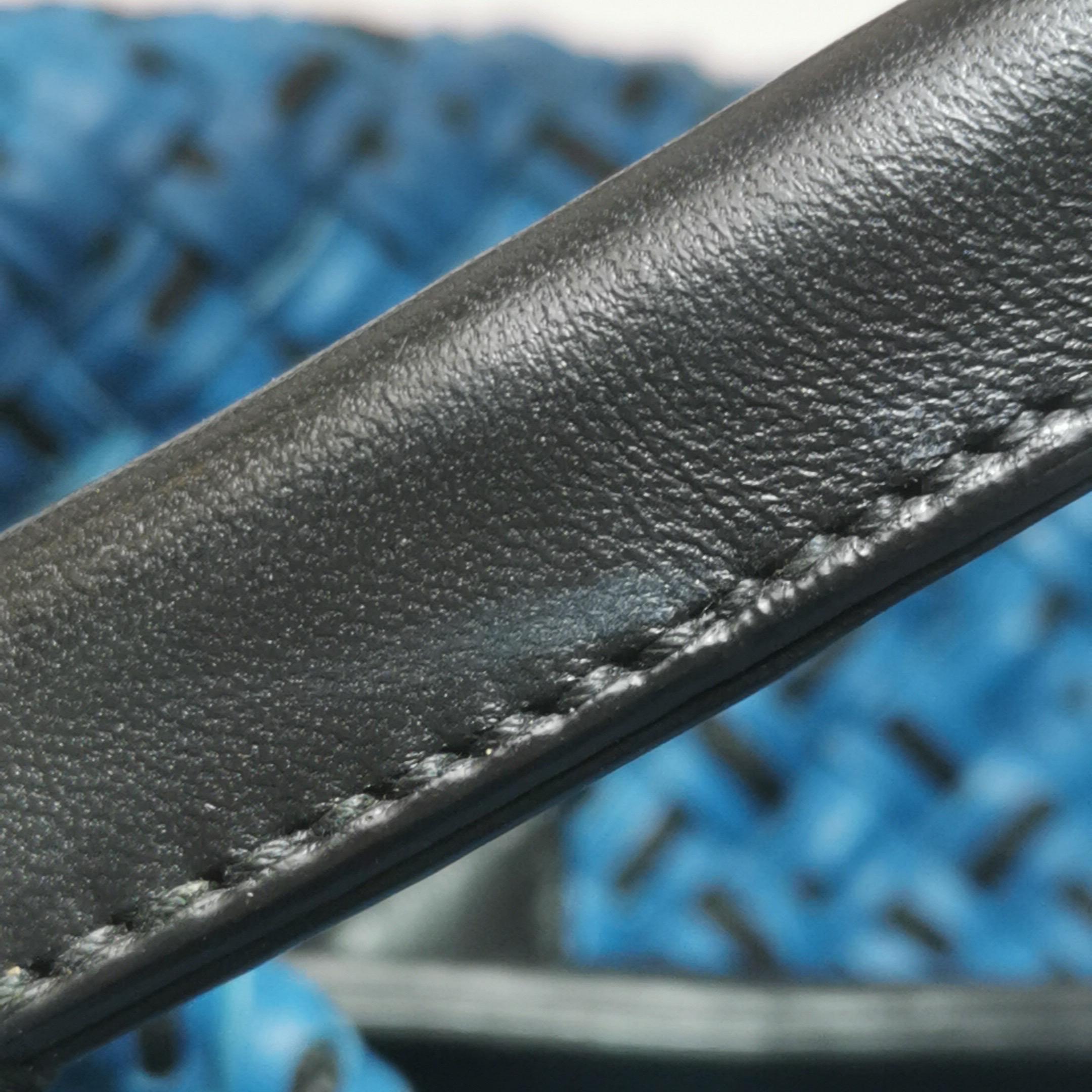 Bottega Veneta Cabat Tote Intreccio Leder Marine und Schwarz 42cm im Angebot 6