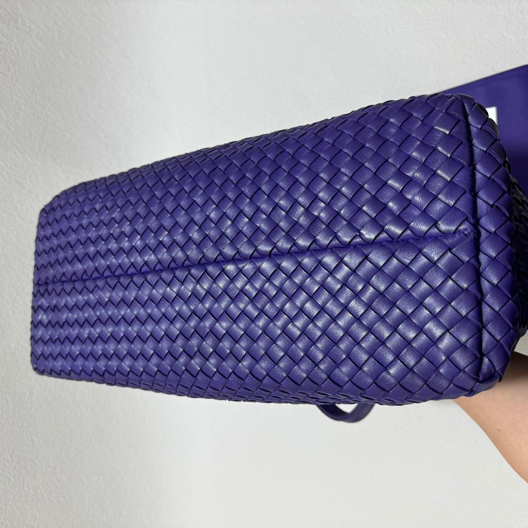 Bottega Veneta Cabat Tote Large Intreccio Royal Blue Leather 40cm 2