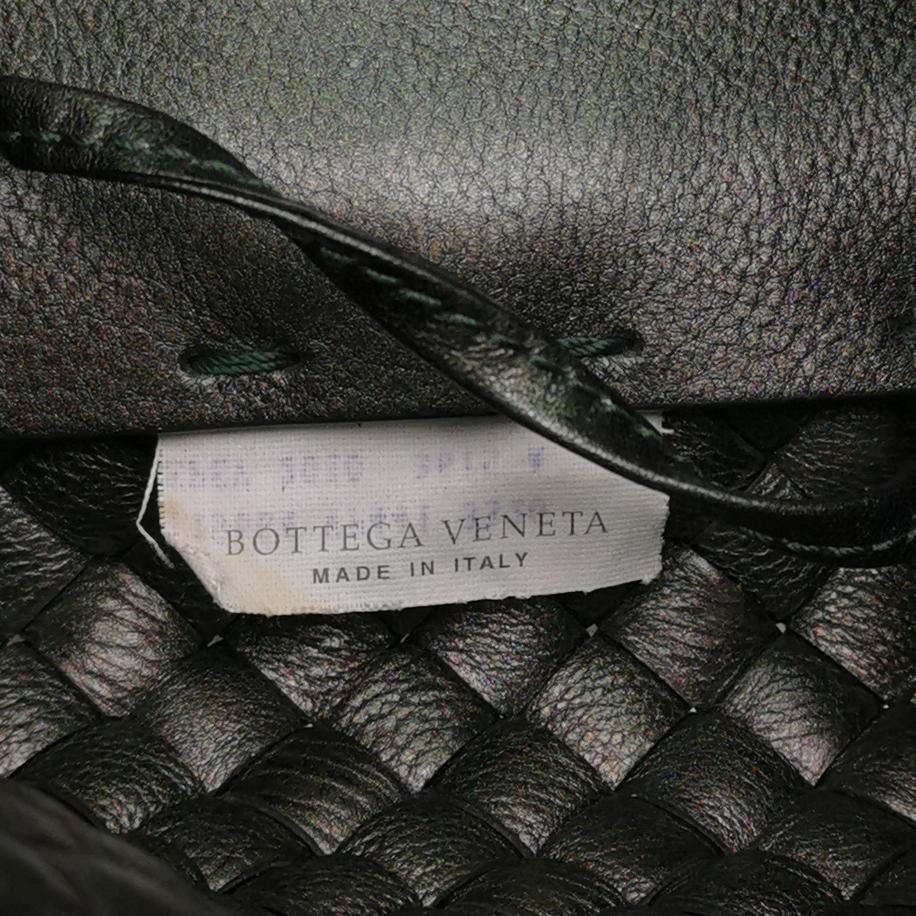 Bottega Veneta Cabat Tote Metallic Dark Green and Copper Intreccio Leather 40cm For Sale 4