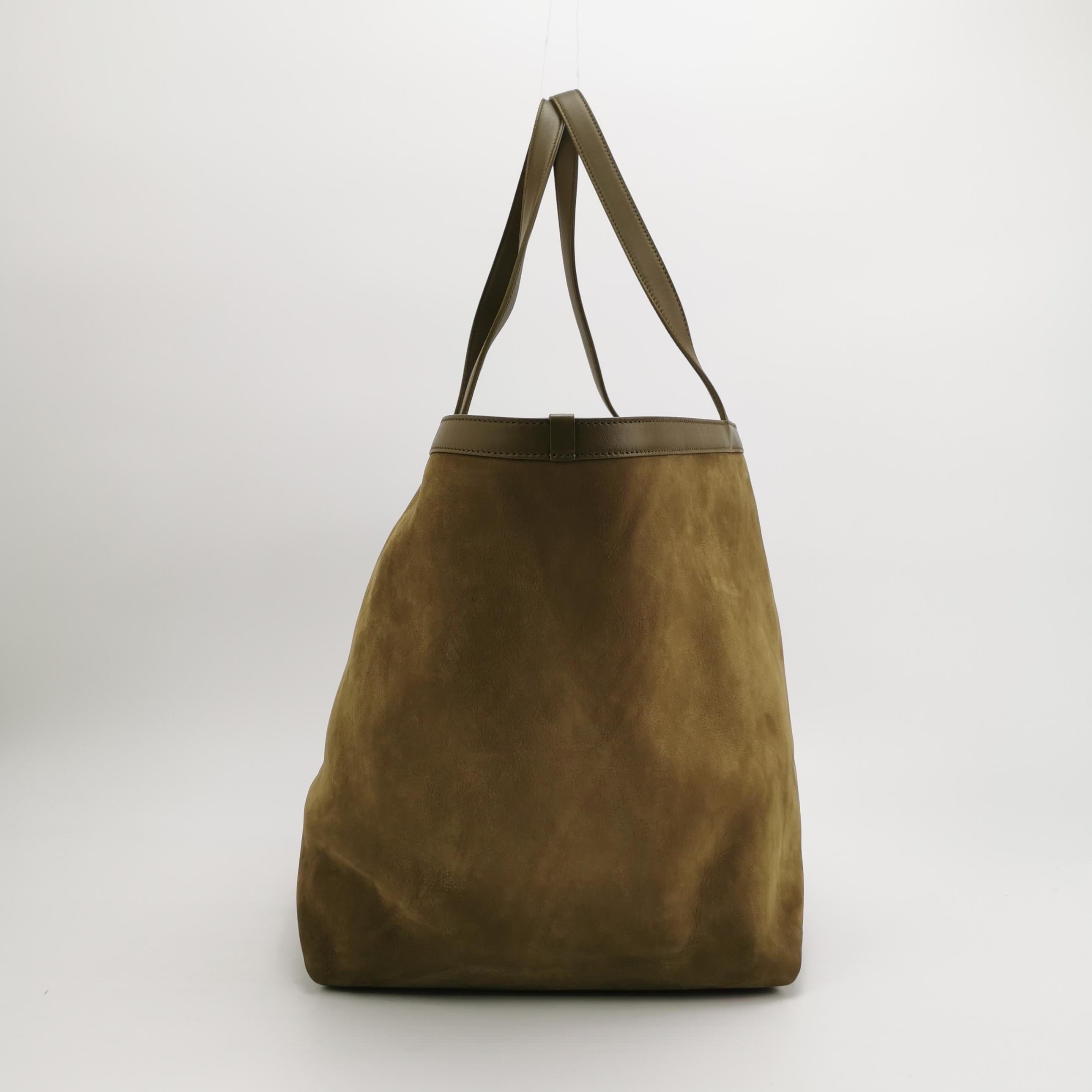 Marron Bottega Veneta Cabat Tote Olive Green Suede Leather 38cm en vente