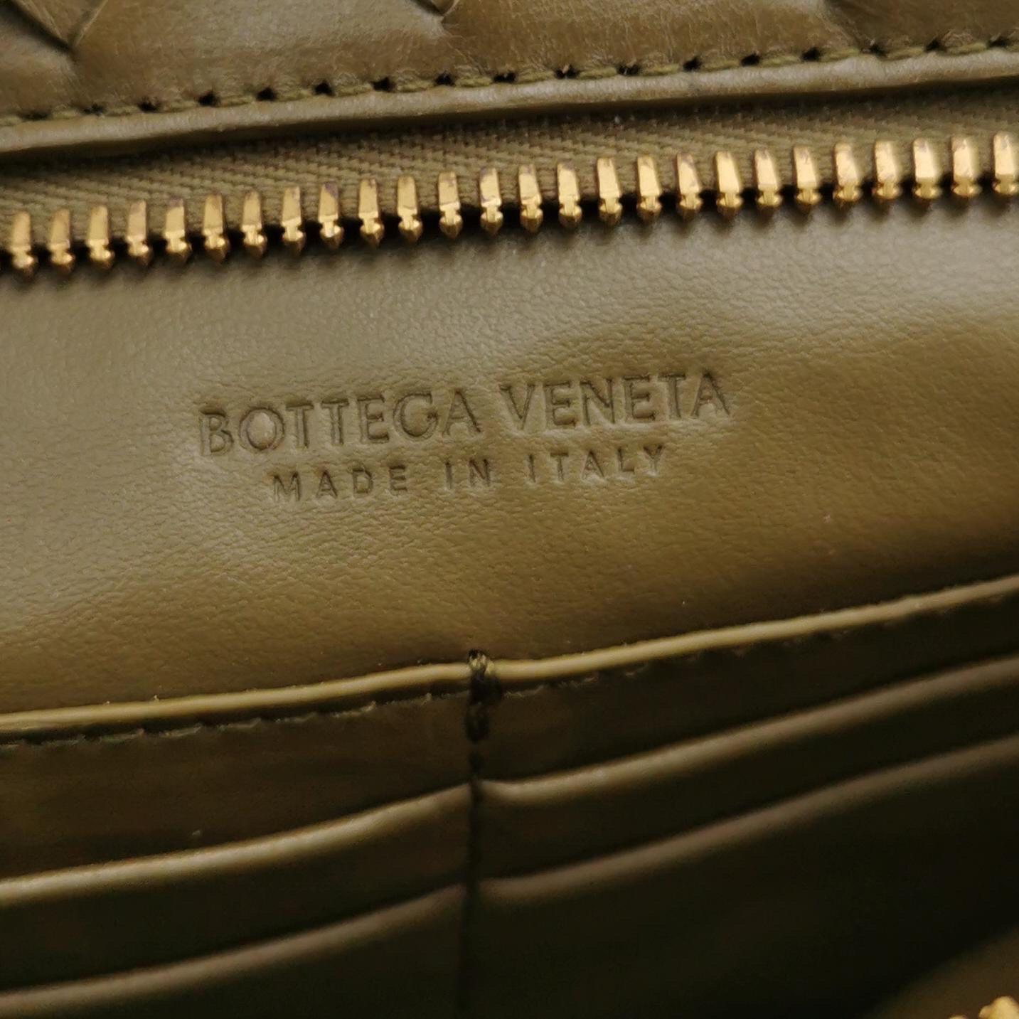 Bottega Veneta Cabat Tote Olive Green Suede Leather 38cm en vente 1