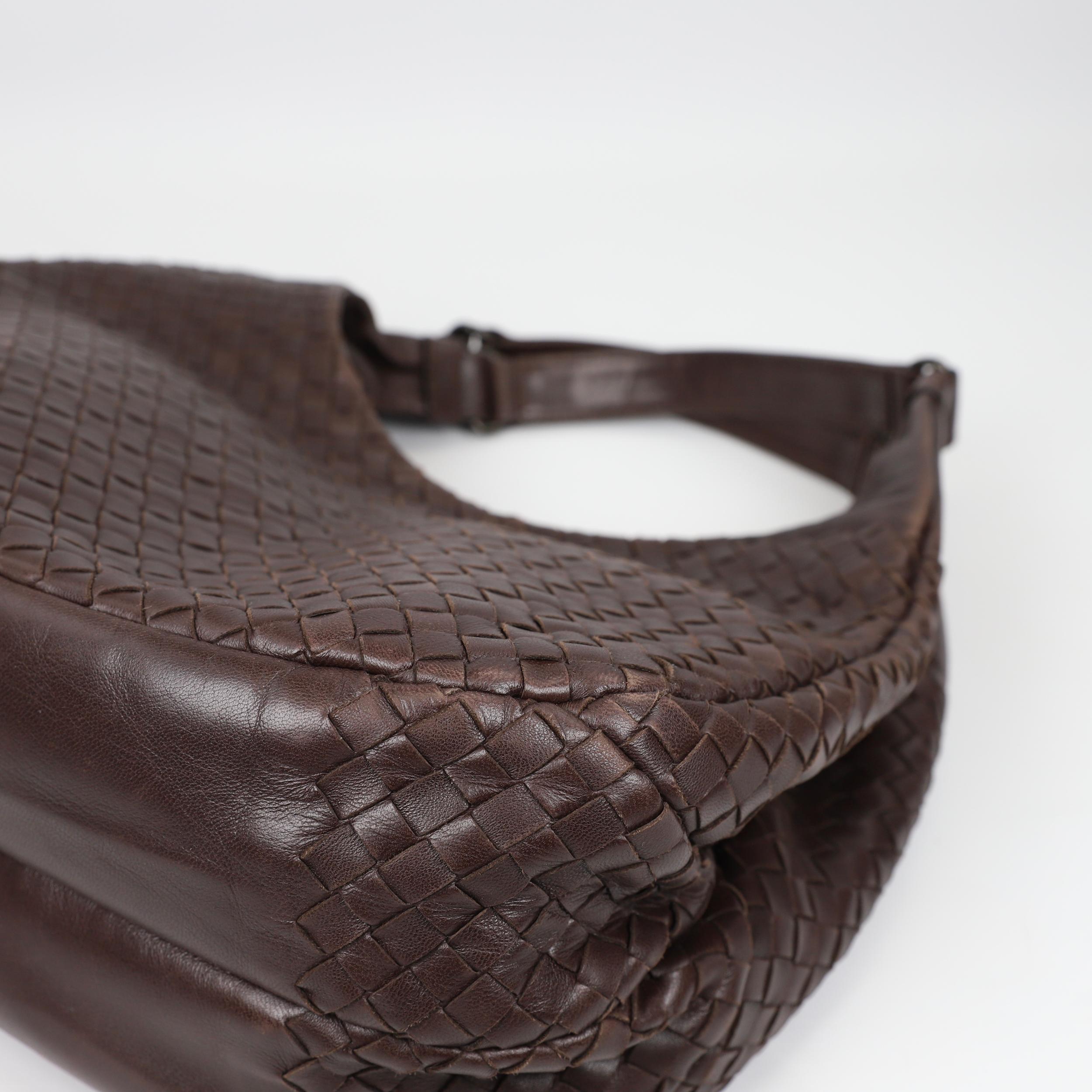 Bottega Veneta Campana leather handbag 6