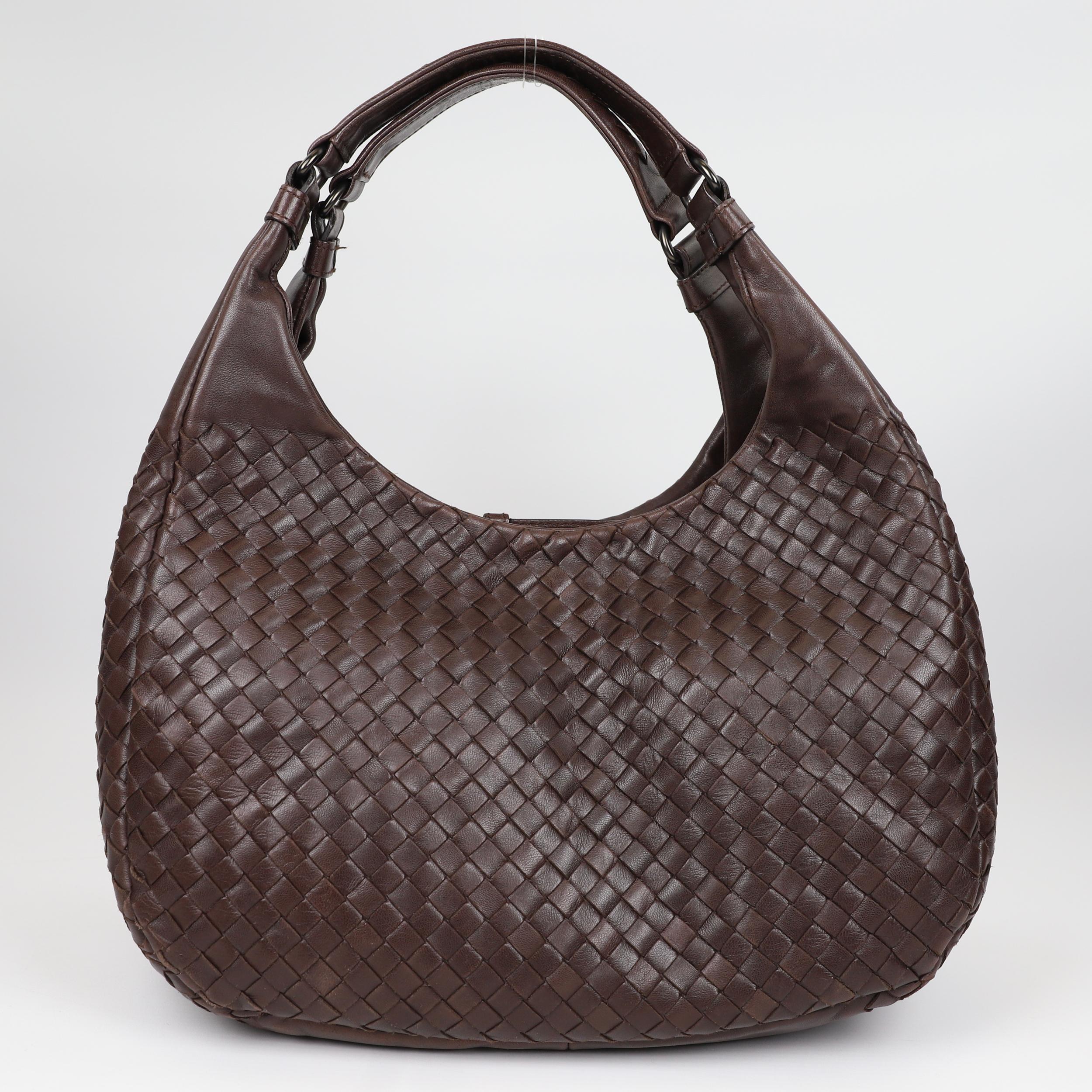 Bottega Veneta Campana leather handbag 14