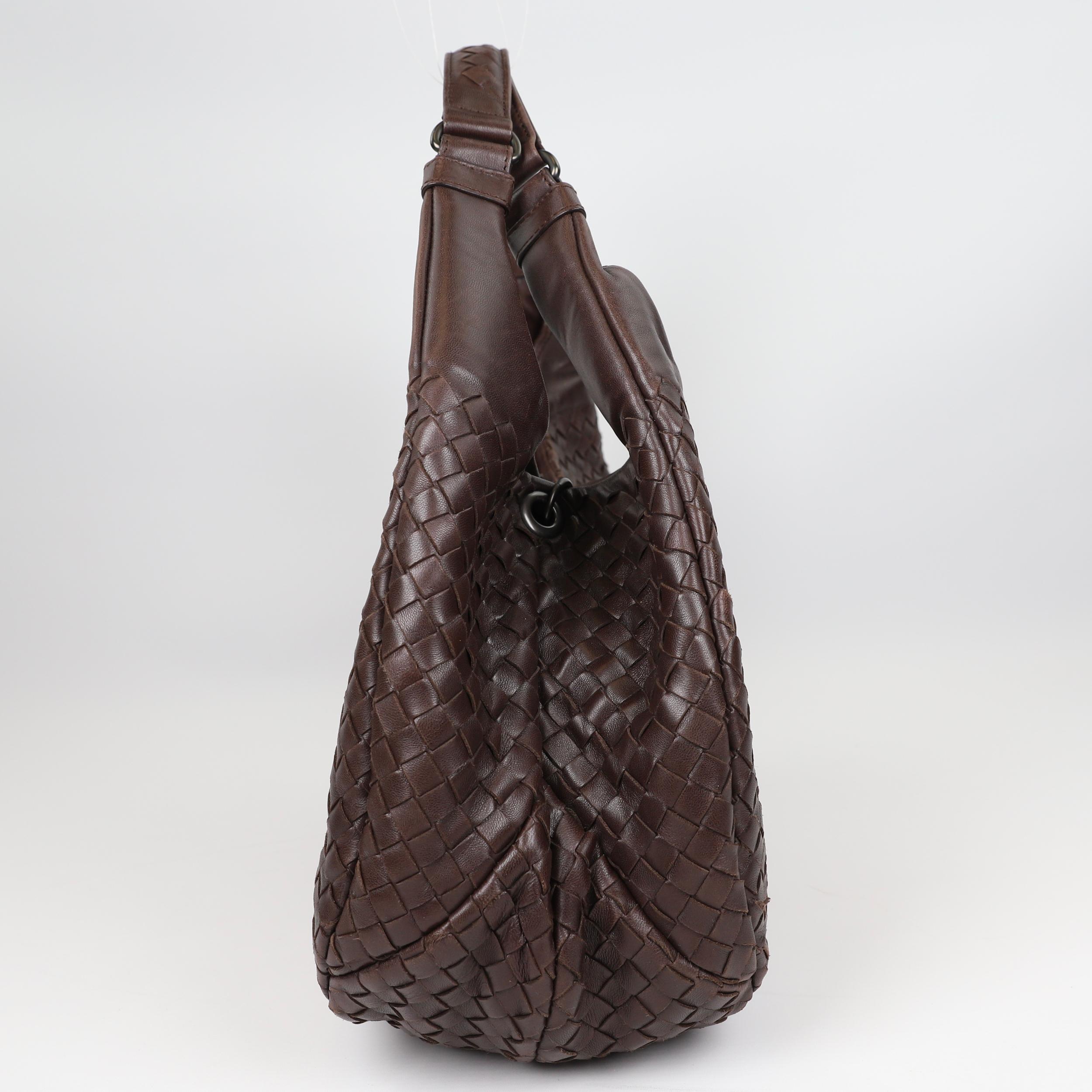 Bottega Veneta Campana leather handbag 15