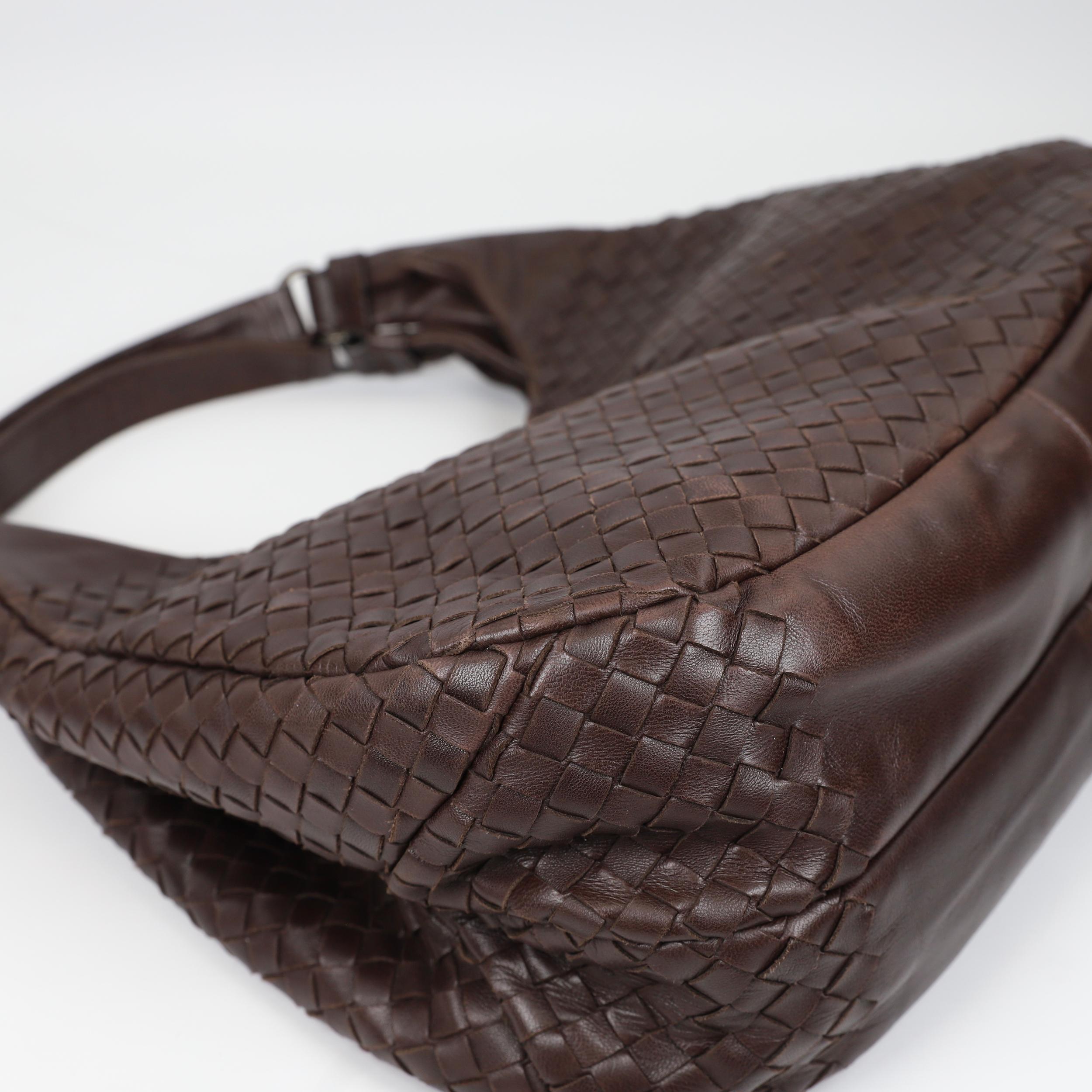 Bottega Veneta Campana leather handbag 5