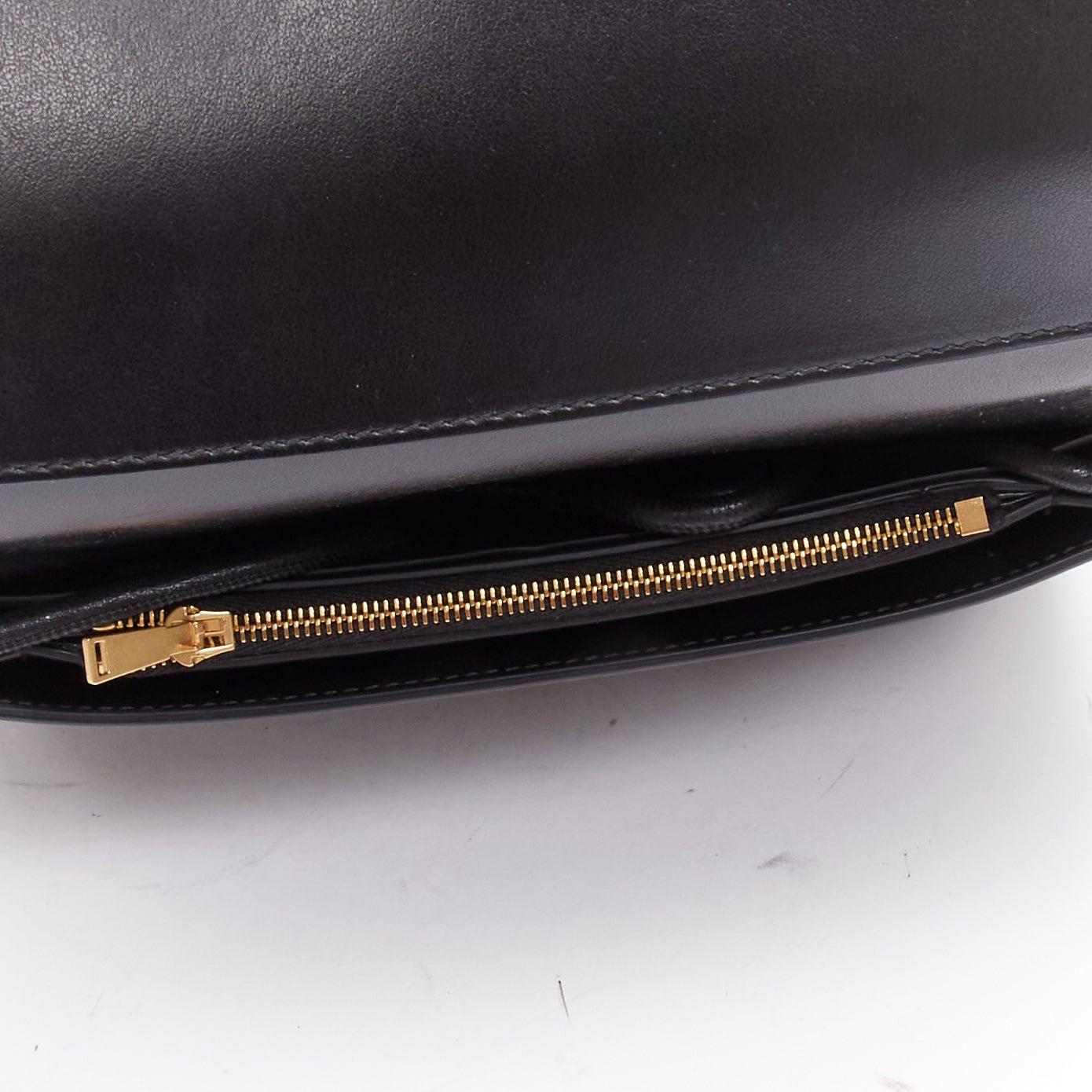 BOTTEGA VENETA Cassette noir maxi sac en cuir intrecciato tressé à bandoulière en vente 2