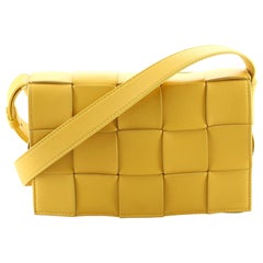 Umhängetasche aus Leder von Bottega Veneta Cassette Maxi Intrecciato