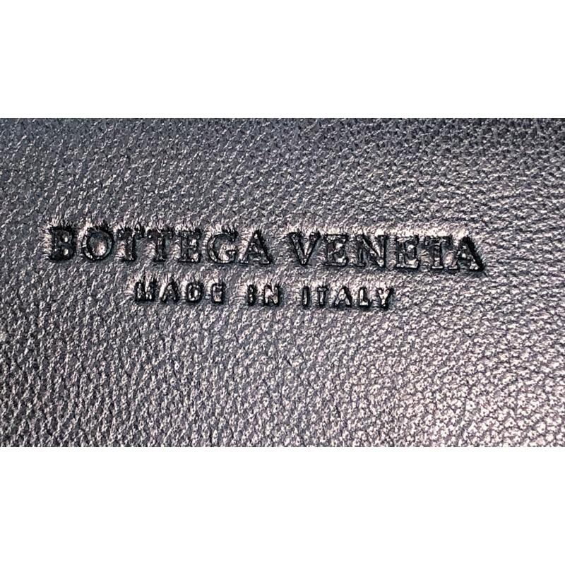 Bottega Veneta Cassette Crossbody Bag Maxi Intrecciato Leather Mini In Good Condition In NY, NY