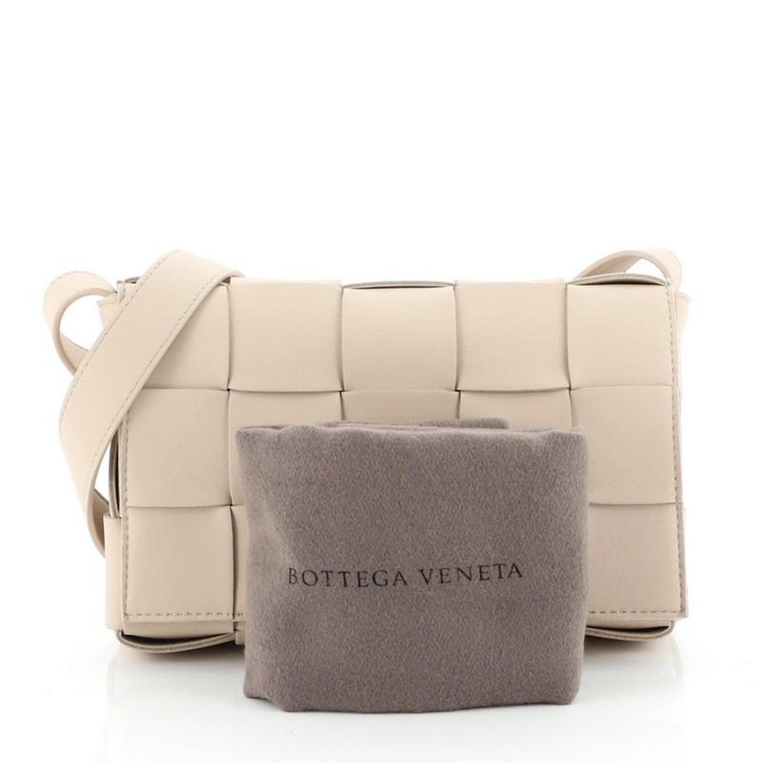 Bottega Veneta Cassette Crossbody Bag Maxi Intrecciato Nappa At