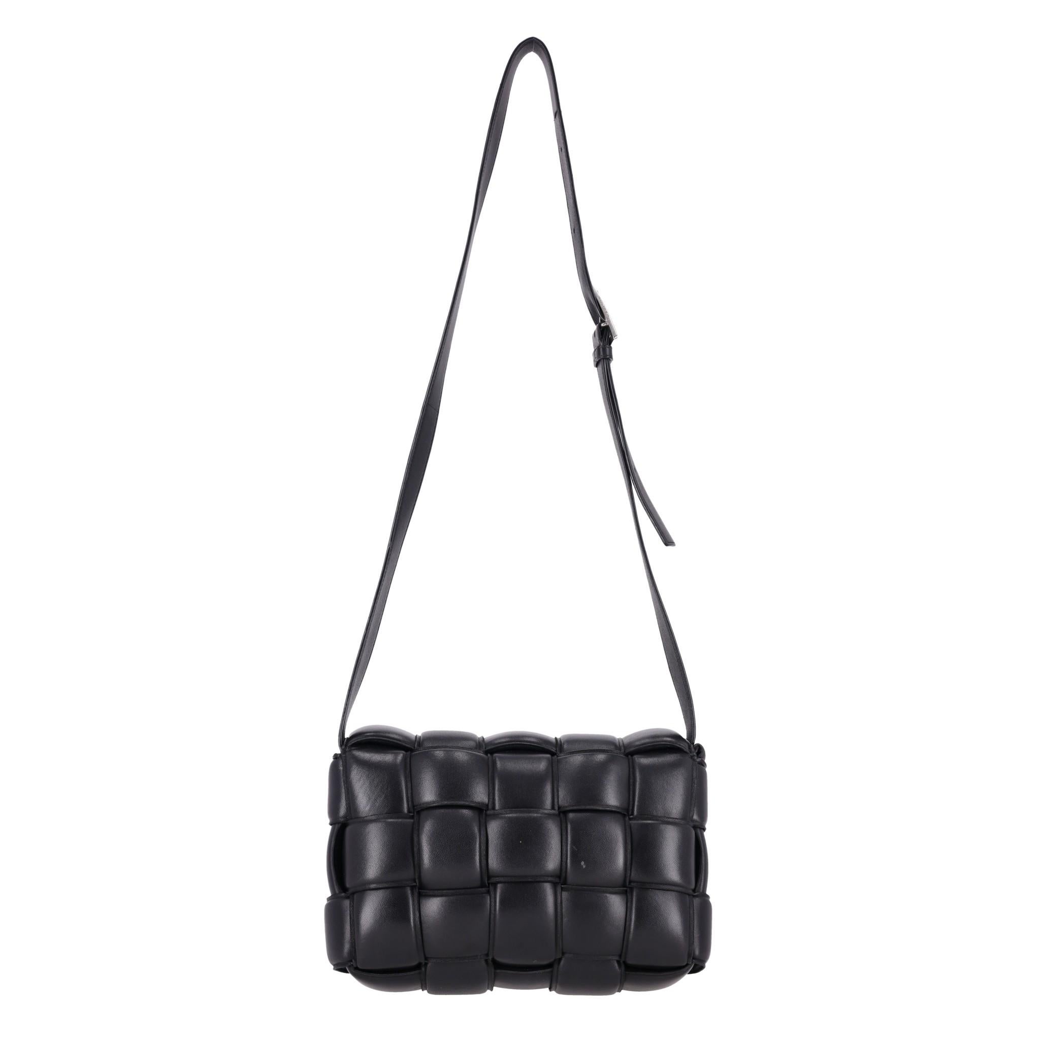 De las mujeres Bolso mediano Crossbody/hombro de piel acolchado Bottega Veneta Cassette