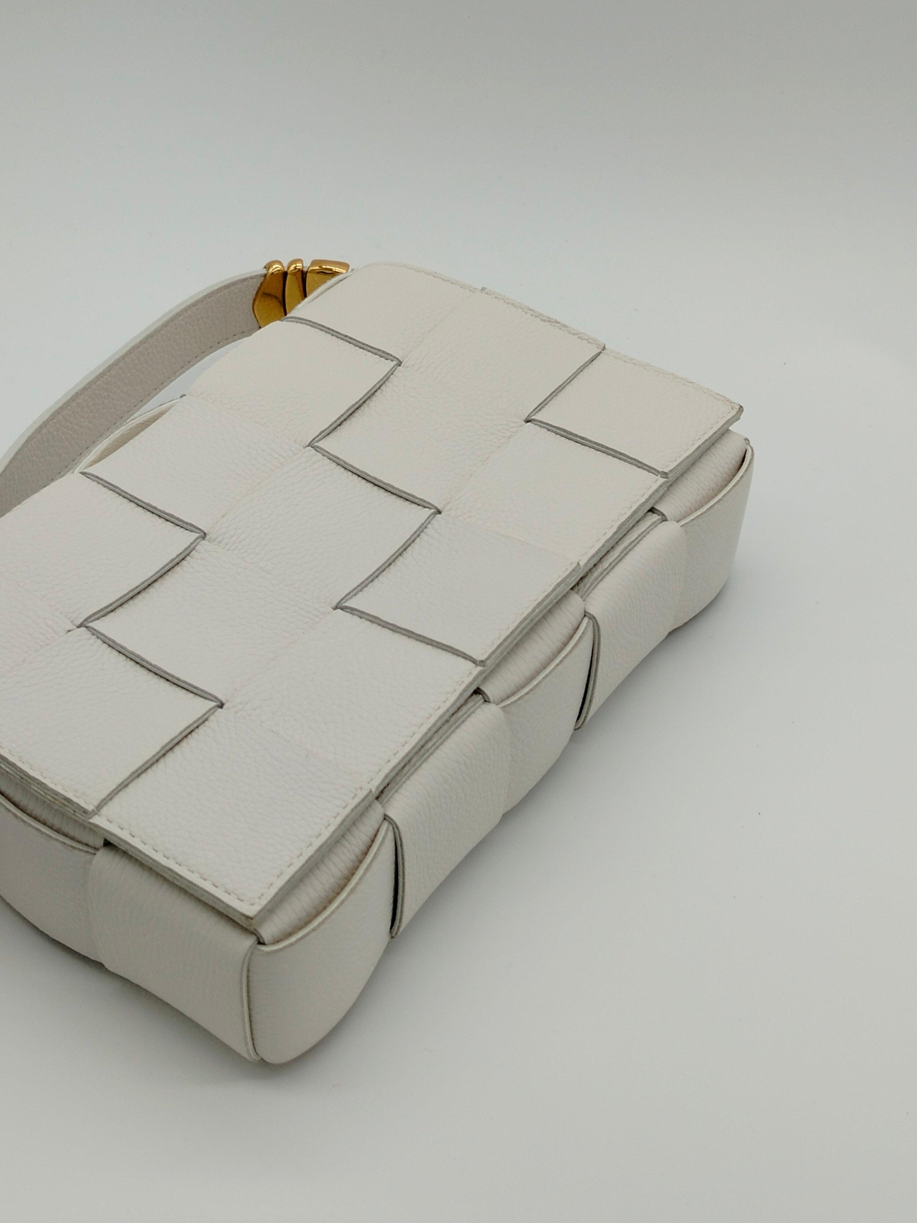 Bottega Veneta Cassette White Shoulder Bag - '20s 1