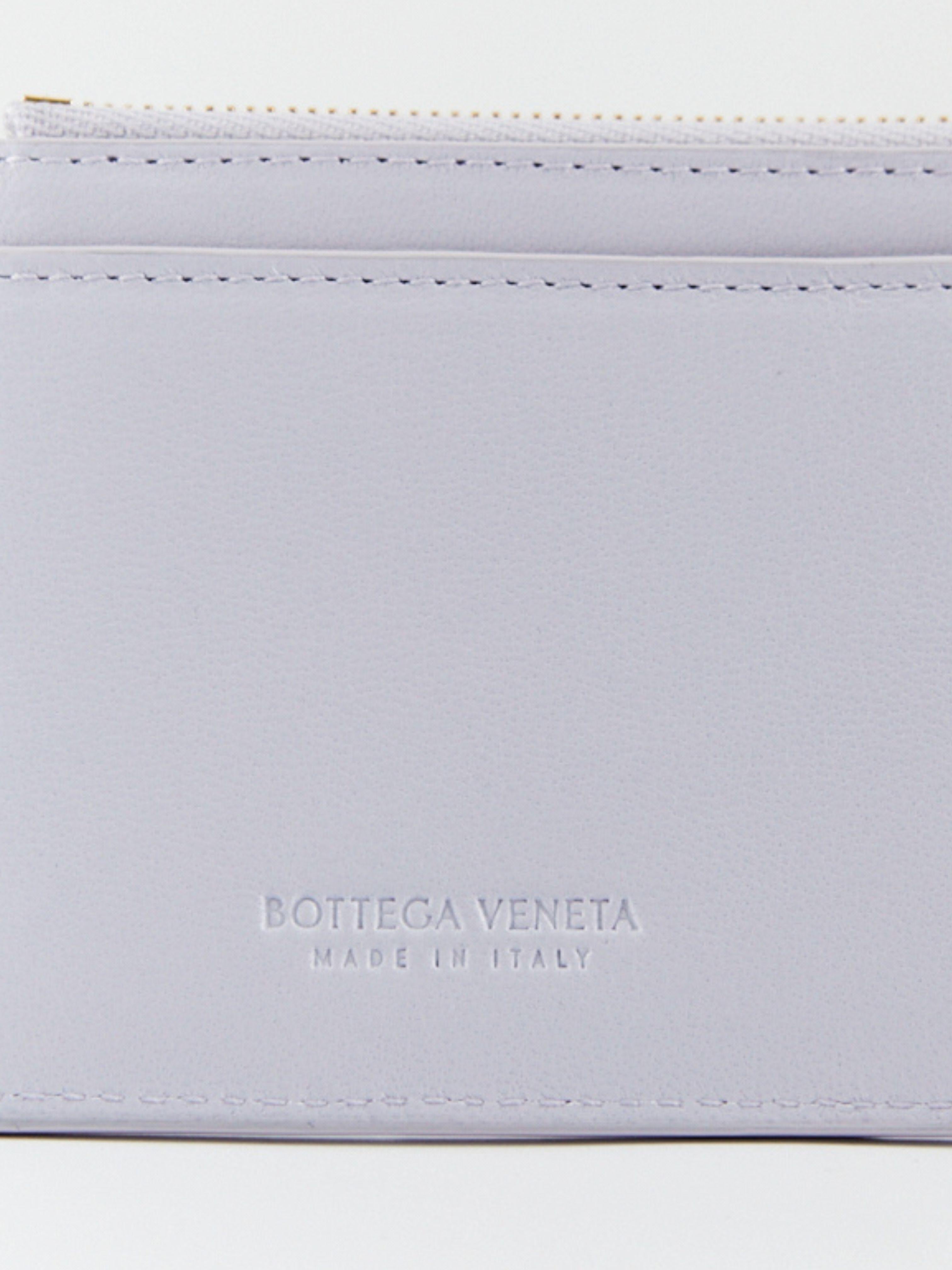 Women's or Men's BOTTEGA VENETA Cassette Zipped Card Case in Oyster For Sale