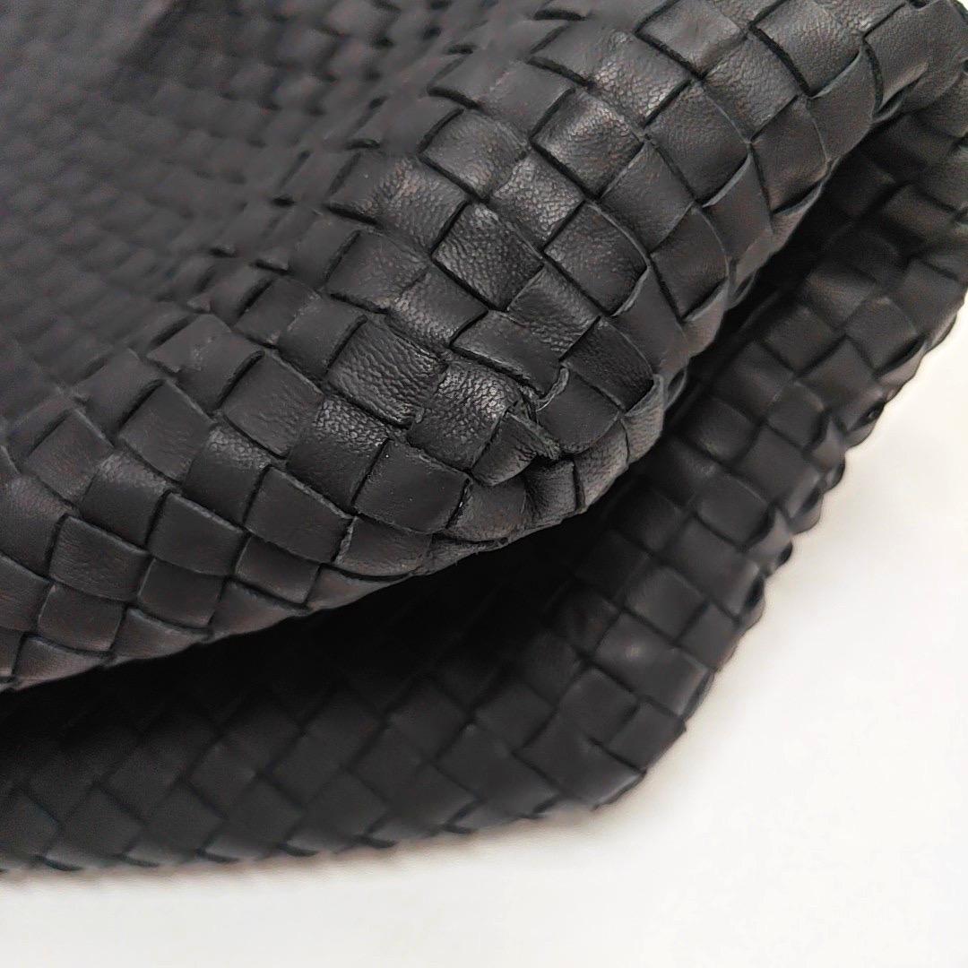 Bottega Veneta Cesta Shopper Tote Intrecciato Schwarz Leder Groß 50cm im Angebot 11