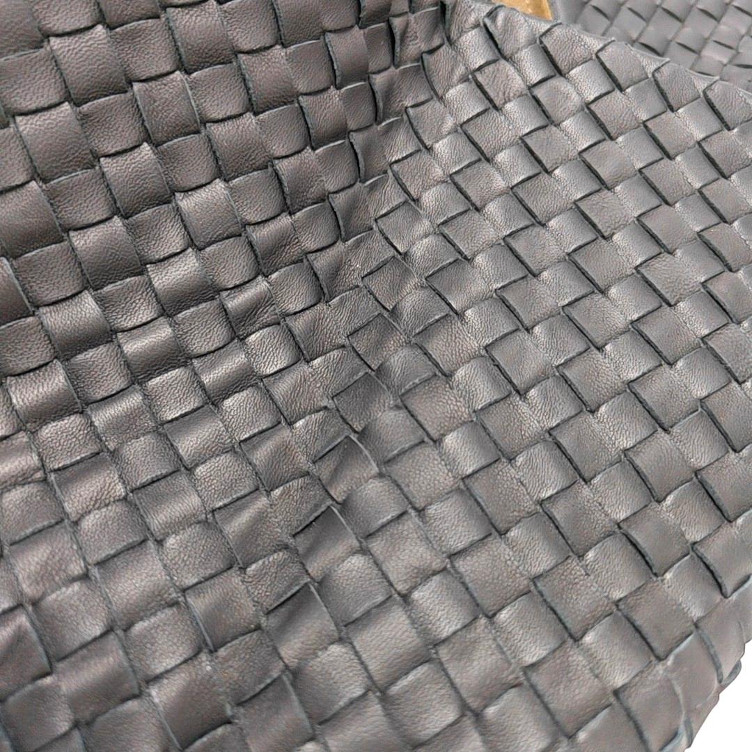 Bottega Veneta Cesta Shopper Tote Intrecciato Schwarz Leder Groß 50cm im Angebot 4